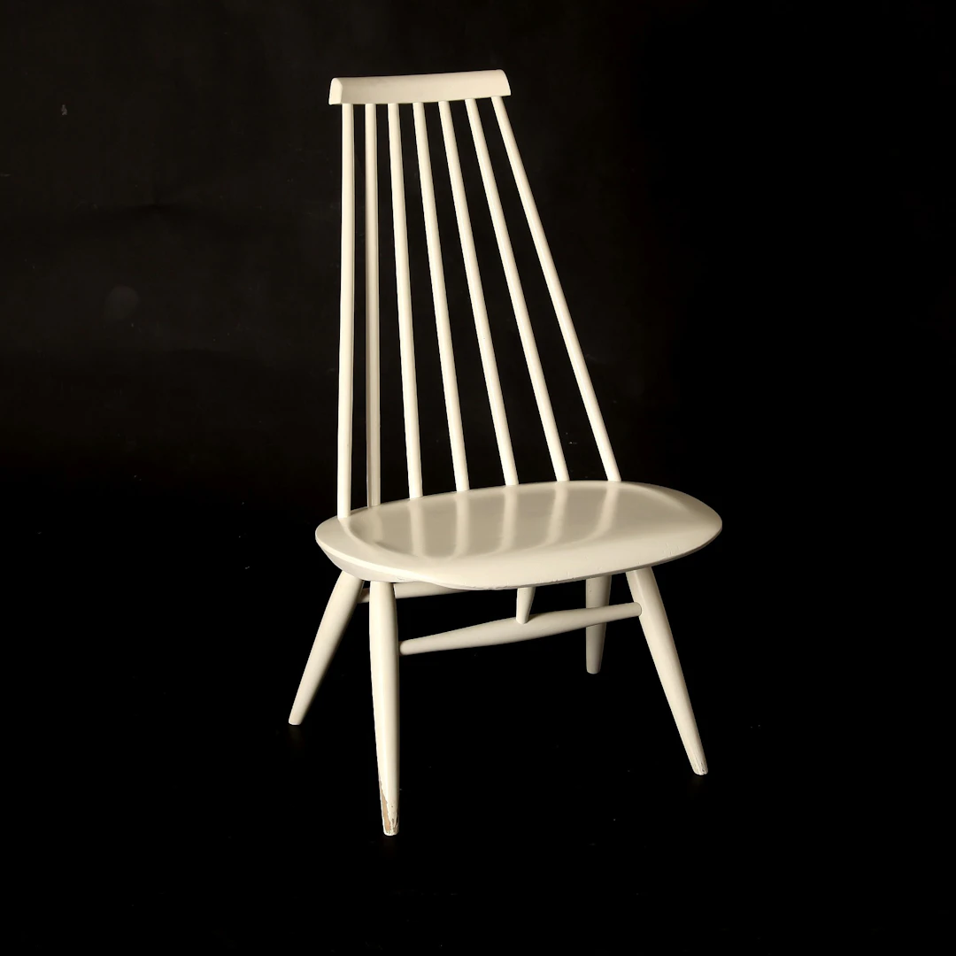 ILMARI TAPIOVAARA. 1914-1999. Stol, "Mademoiselle", etikettmärkt.