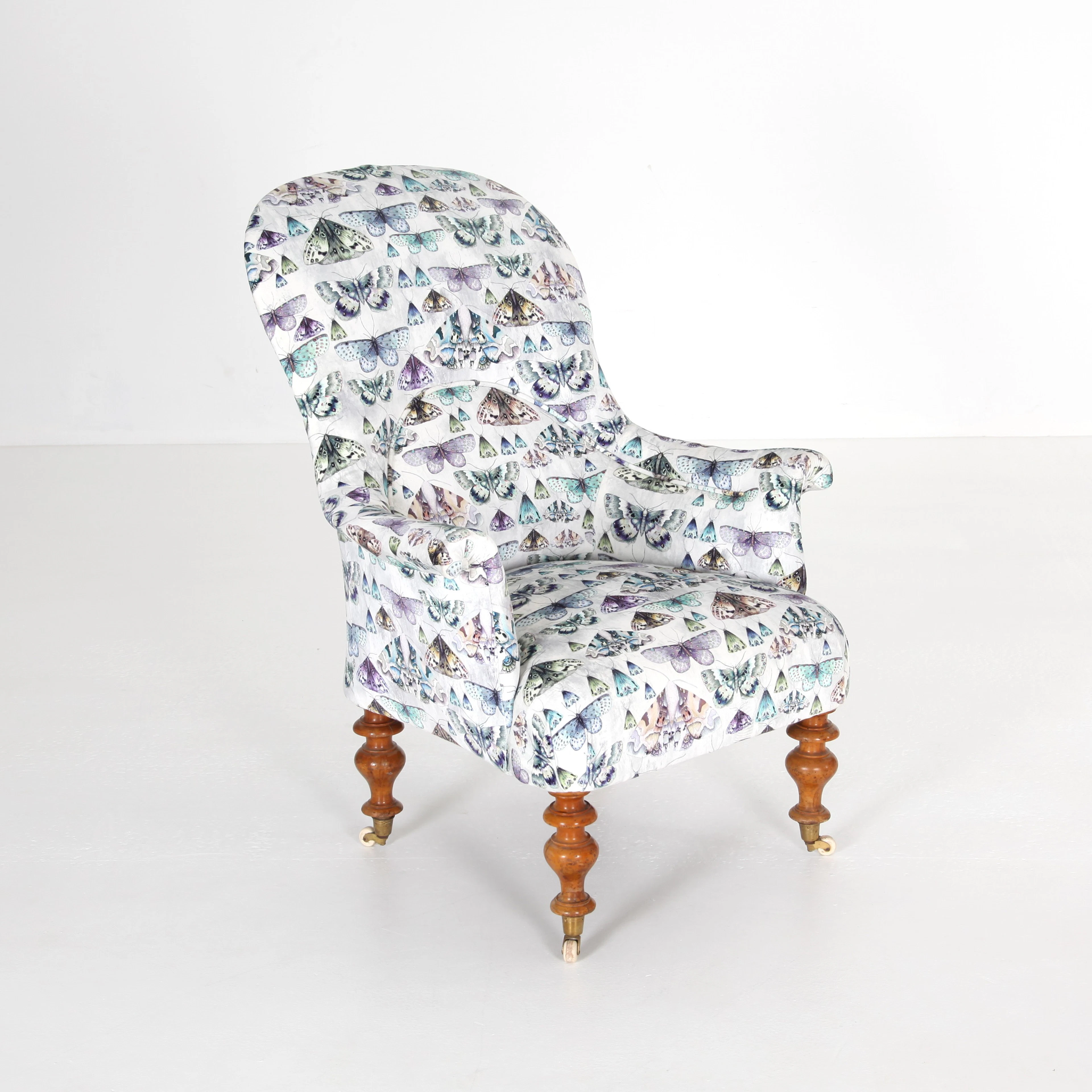 FÅTÖLJ, 1800-tal, textil Designers Guild "Issoria".