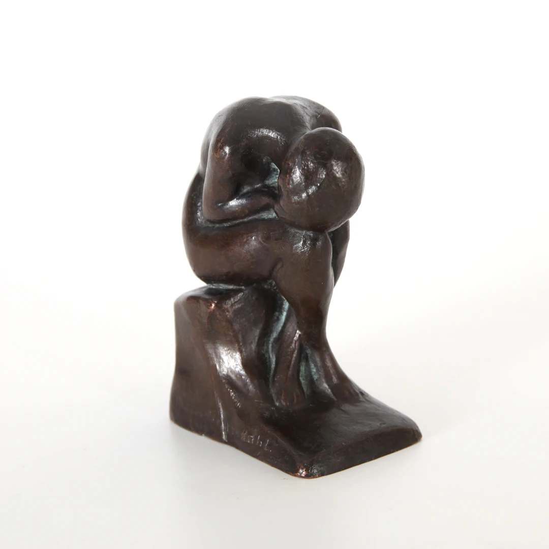 HALVAR FRISENDAHL. 1889–1953. Skulptur, "Sorg", brons, 1917.