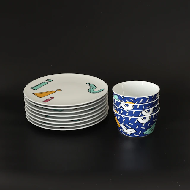 KIT NEALE. TALLRIKAR SAMT SKÅLAR, 14 delar, "Spridd", IKEA, 2017.
