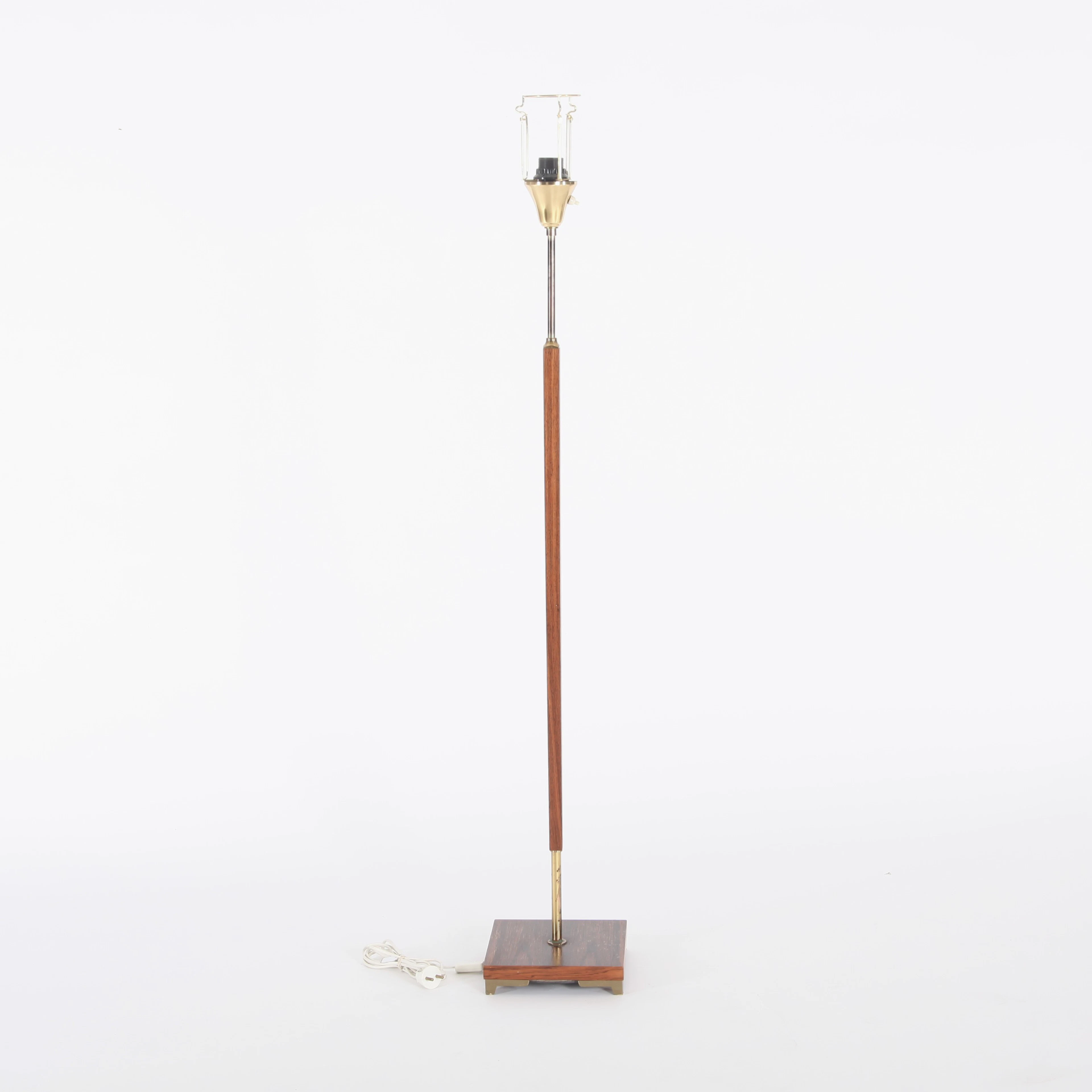 GOLVLAMPA, SKGI, Hjo, 1960-tal.