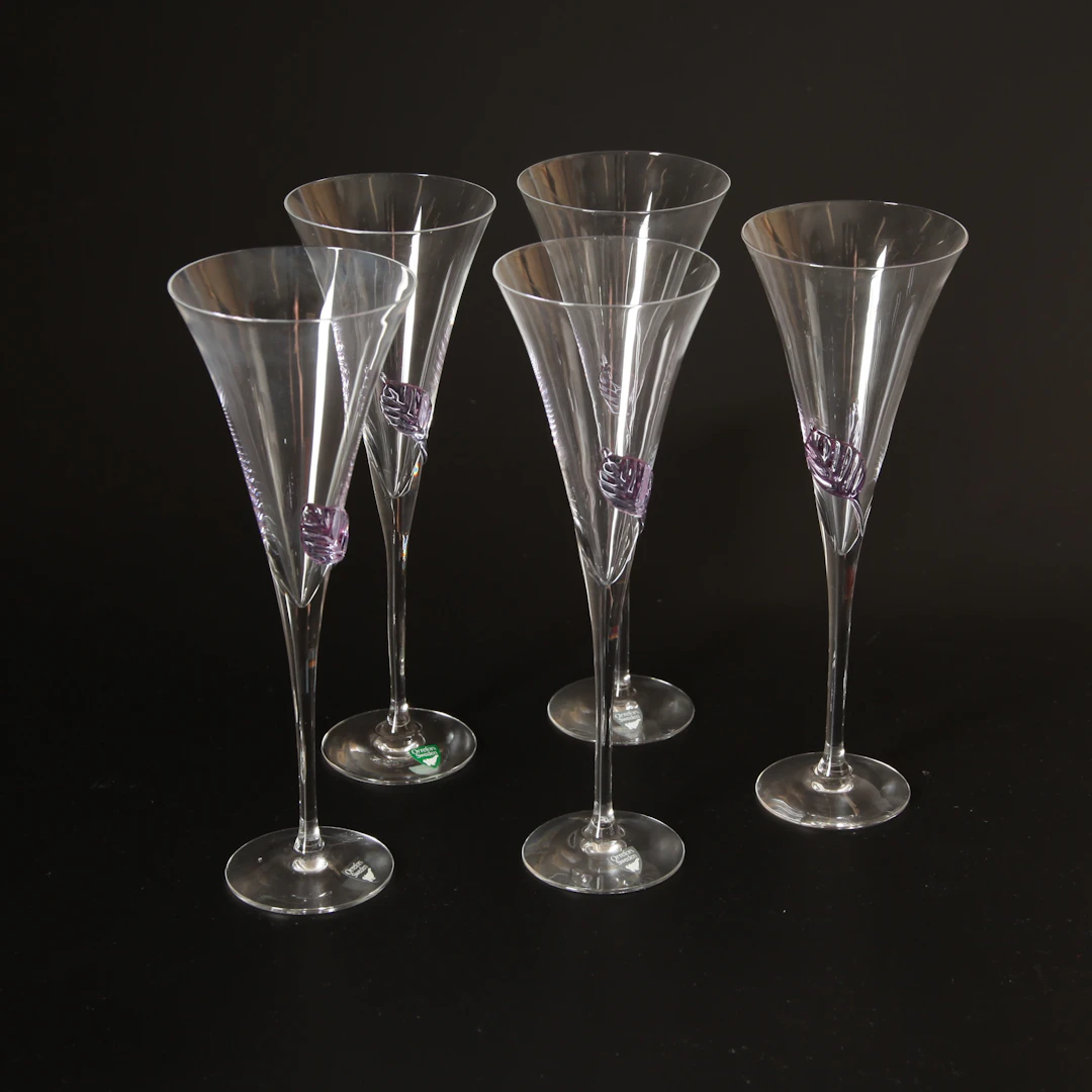 ERIKA LAGERBIELKE. f 1960. Champagnestrutar, 5 st, Orrefors.