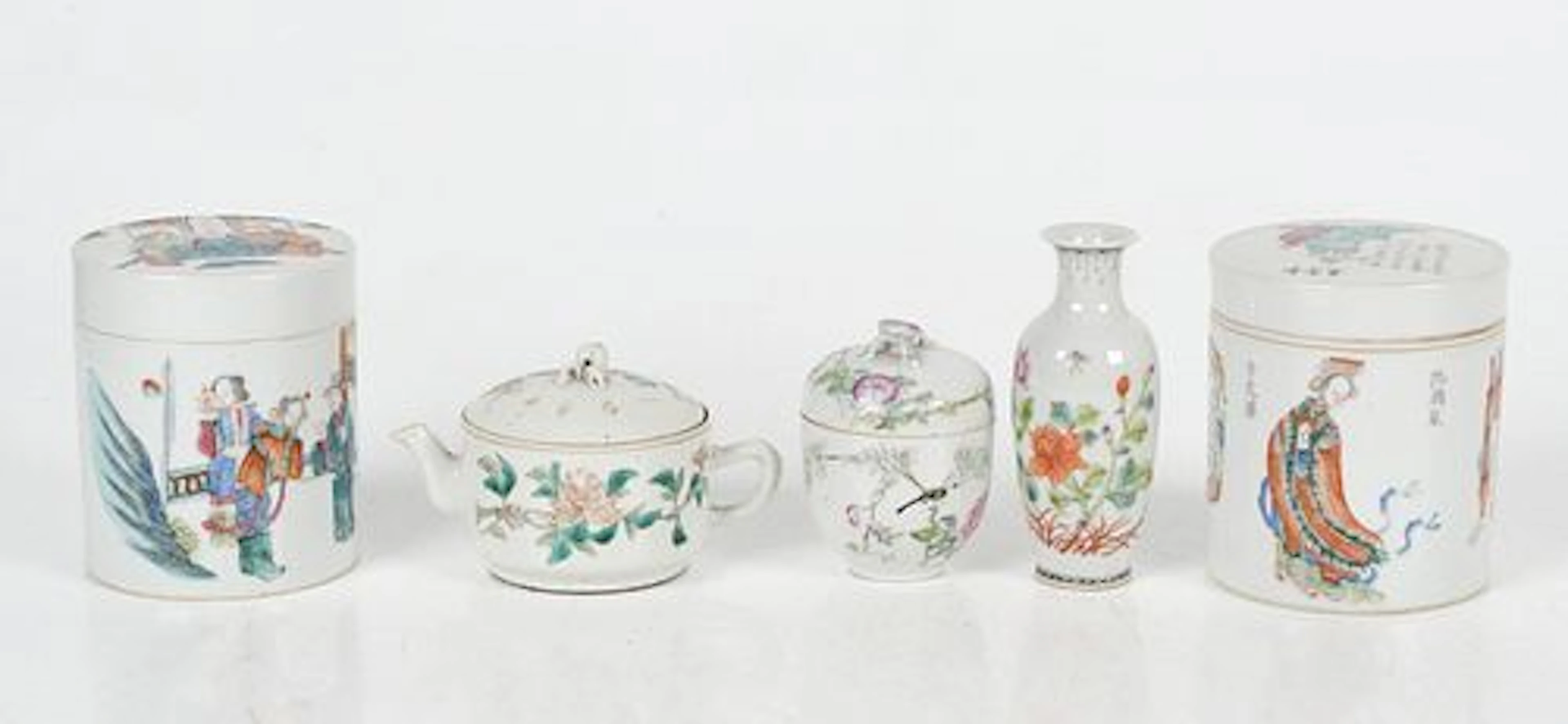 Five Chinese Porcelain Vessels