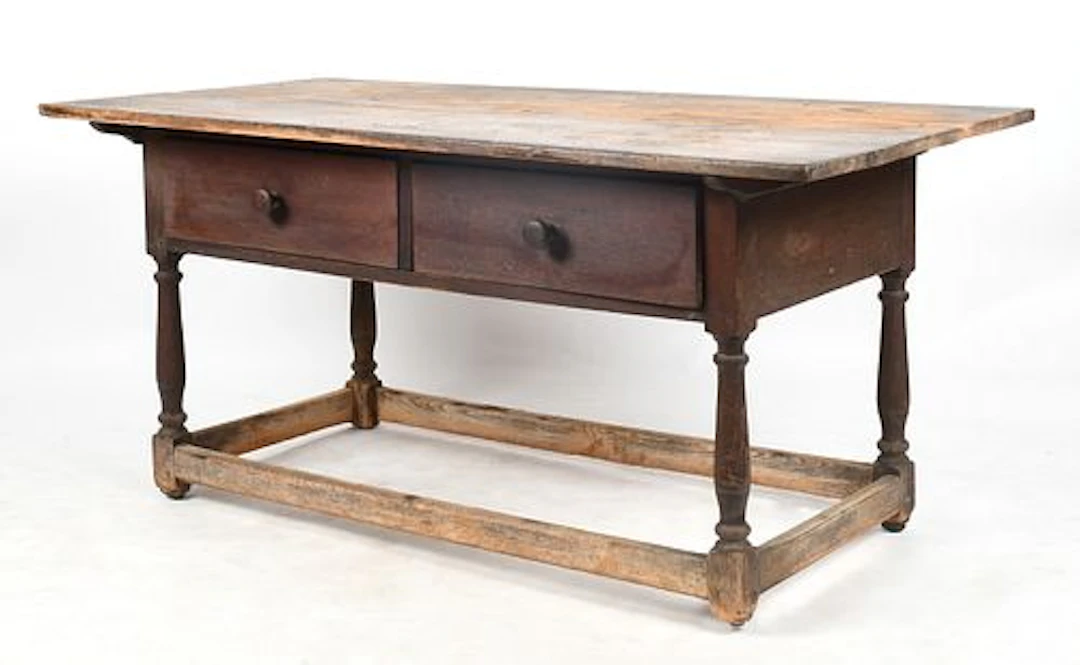 A Pennsylvania Stained Walnut Tavern Table, Early 19th Century