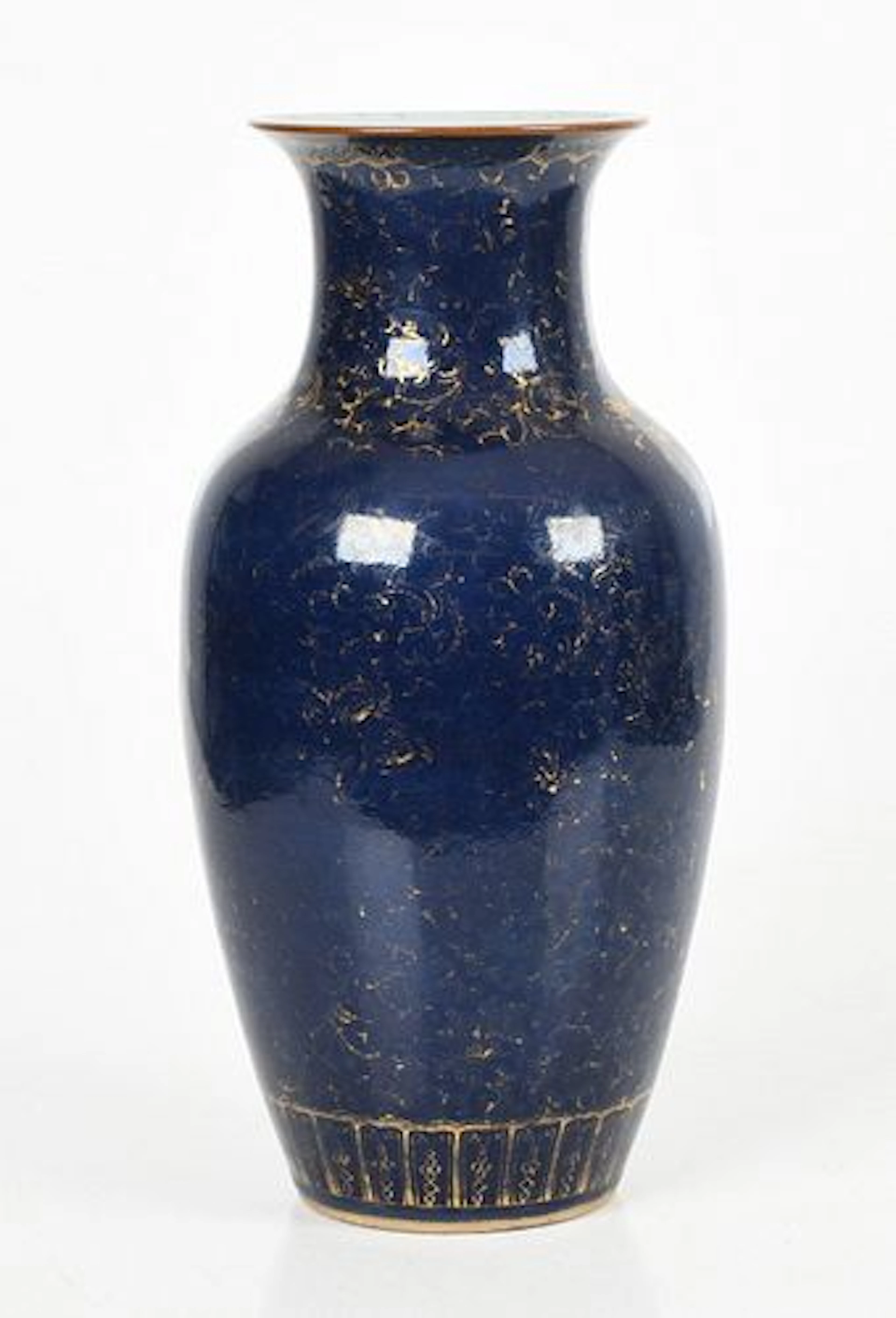 A Chinese Gilt Blue Vase
