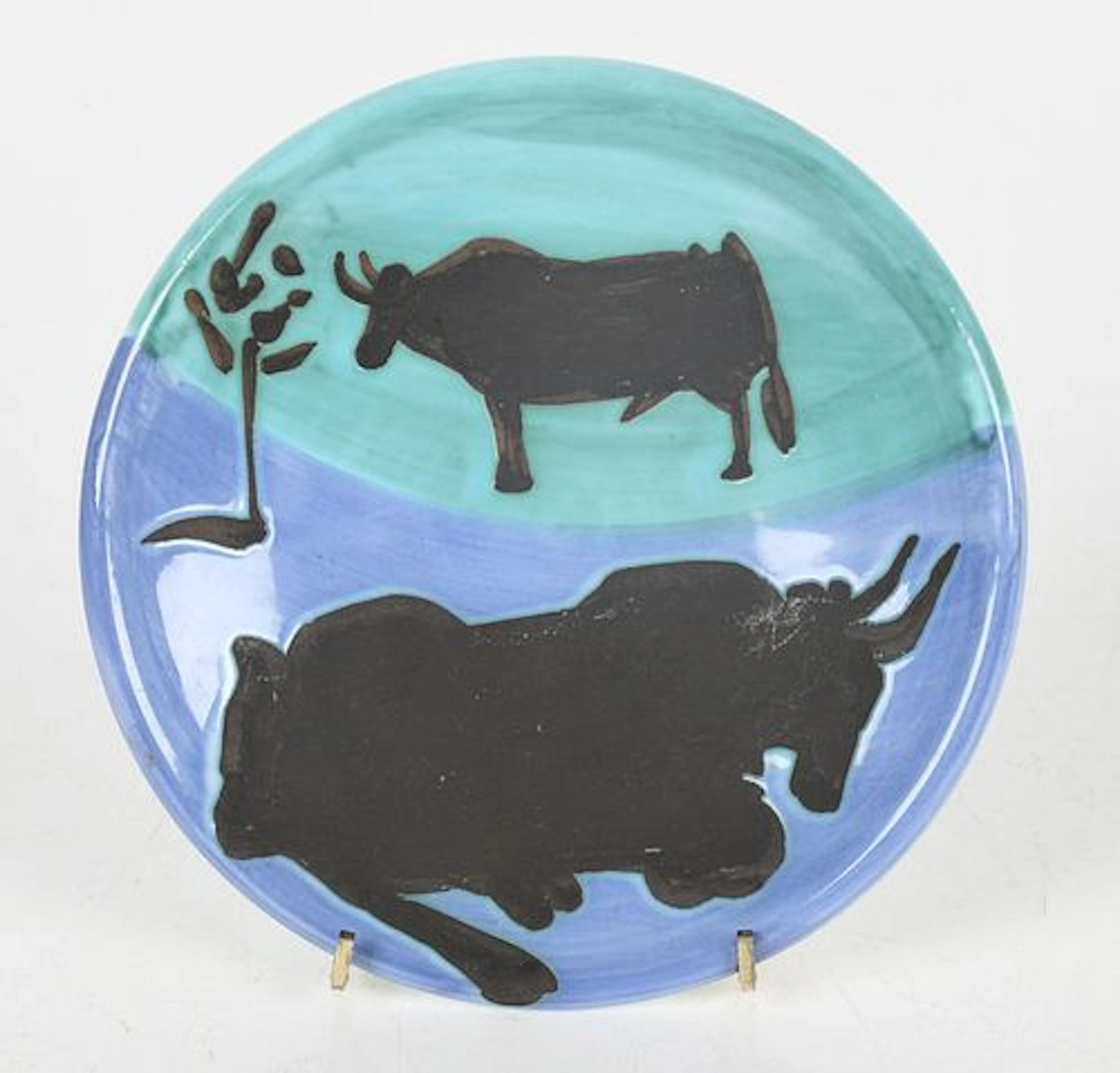 Pablo Picasso (1881-1873), "Toros" Plate