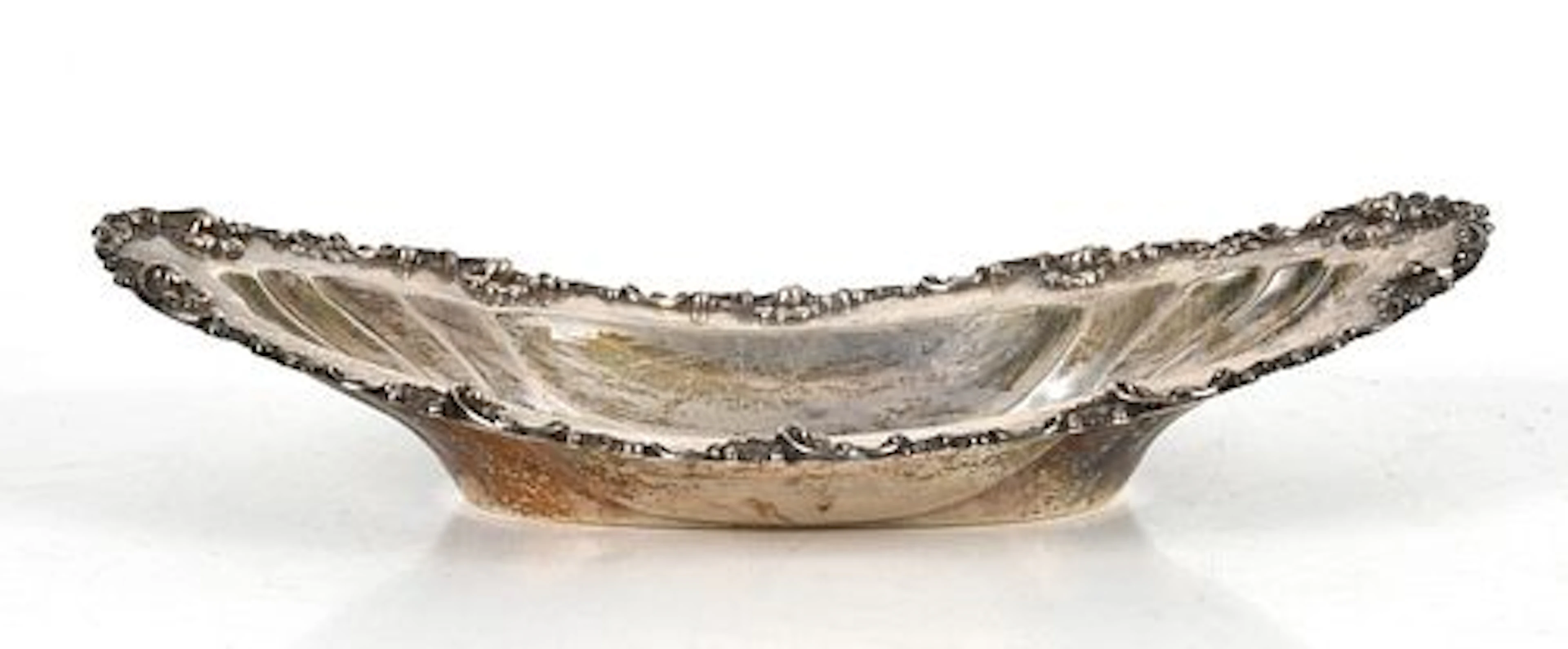 An American Sterling Silver Bread Tray, Marked for H. Muhr's Sons