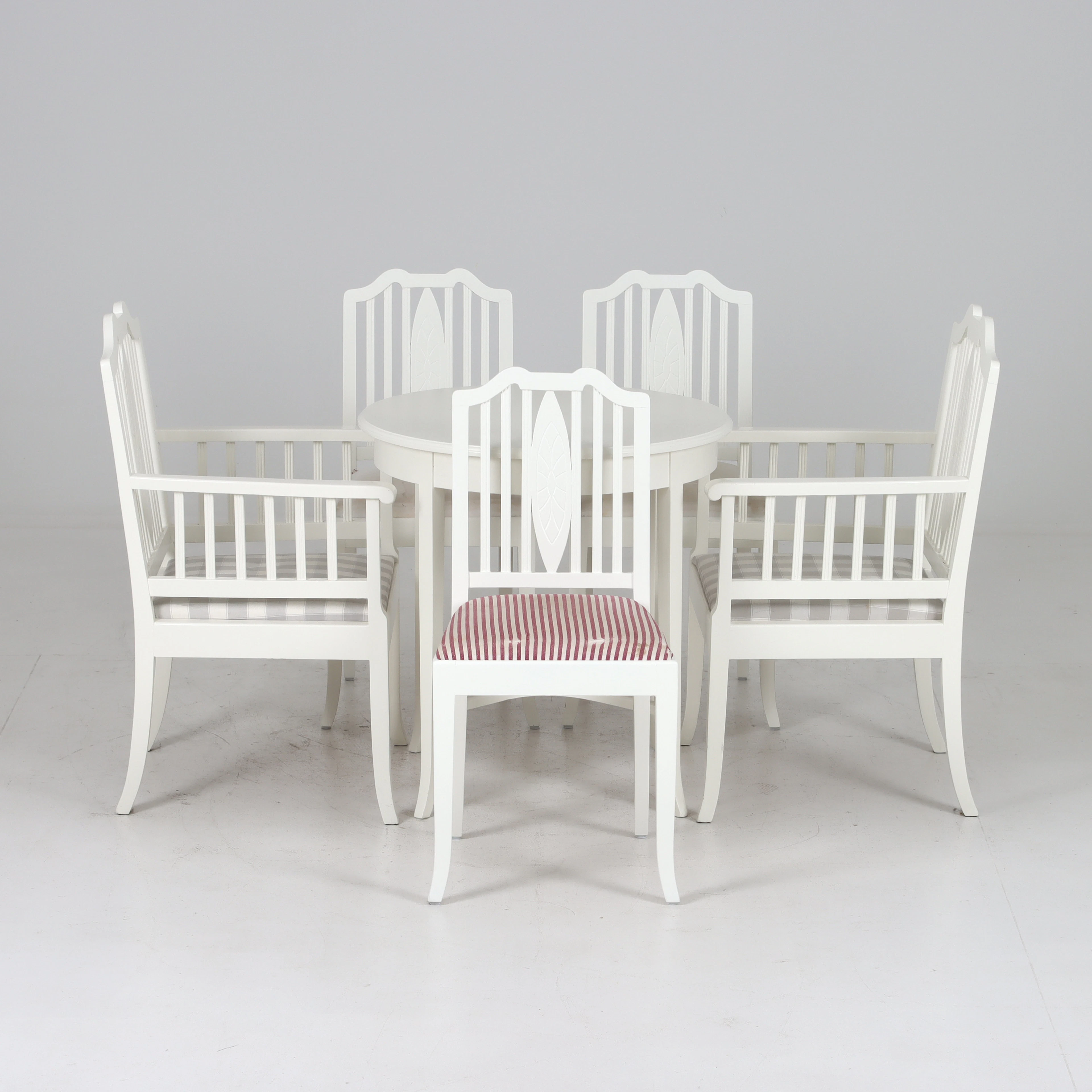 SALONGSGRUPP, 6 delar, vitlackat trä, jugendstil, 1900-tal.