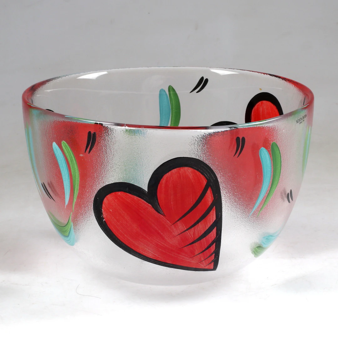 ULRICA HYDMAN-VALLIEN. Skål, "Hearts", glas, Kosta Boda.