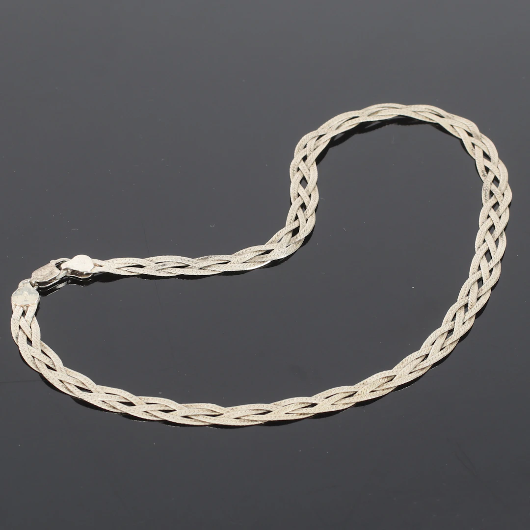 (2510-245) COLLIER, Sterling silver, flätad. 1900-tal.