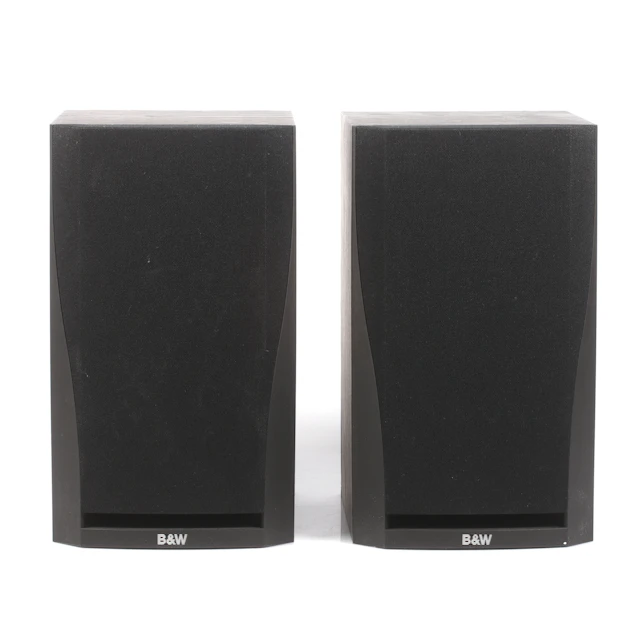 HÖGTALARE, ett par, Bowers & Wilkins (B&W) DM 302. 1990-tal.