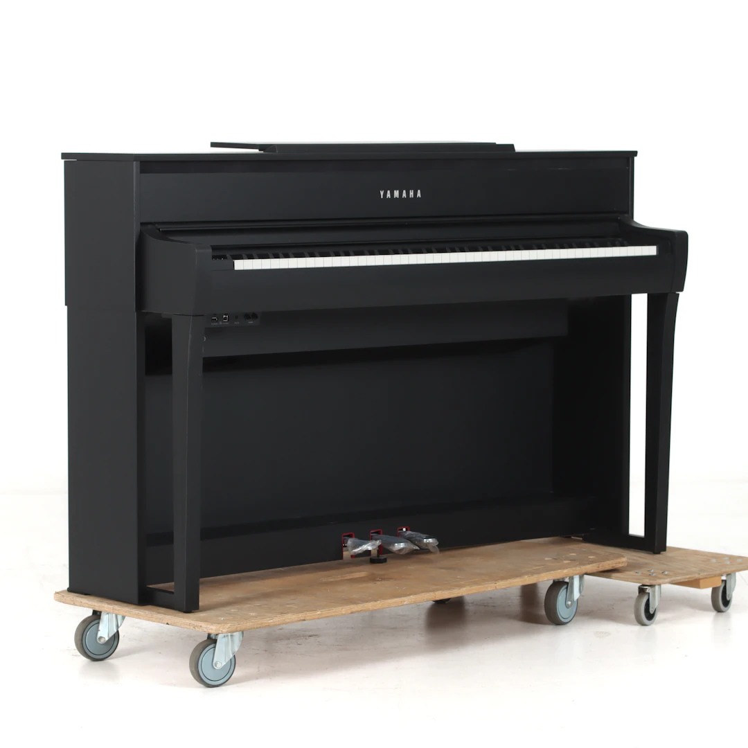 ELPIANO, Yamaha CLP 675, 2000-tal.
