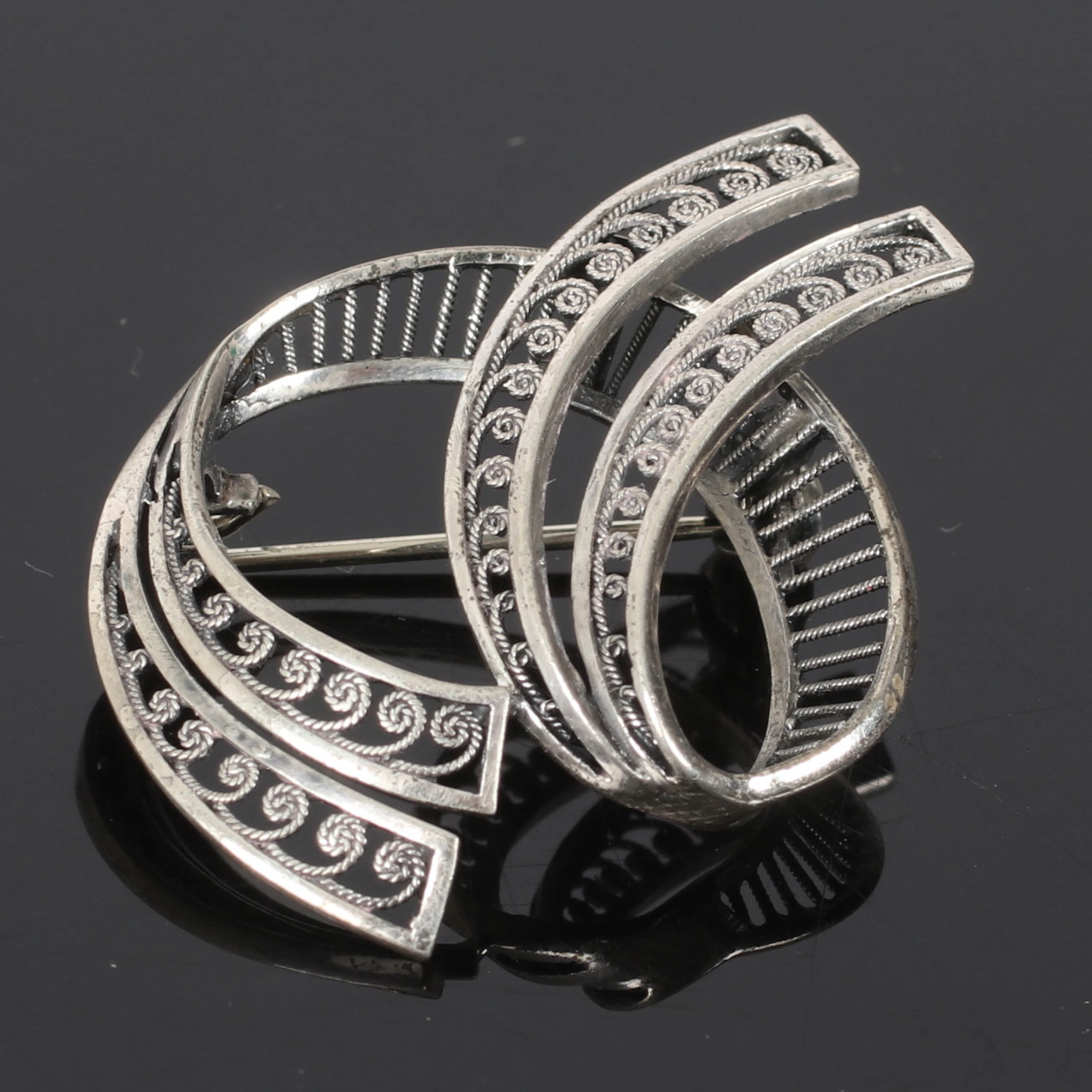 BROSCH, silver, filigranarbete, 1900-tal.