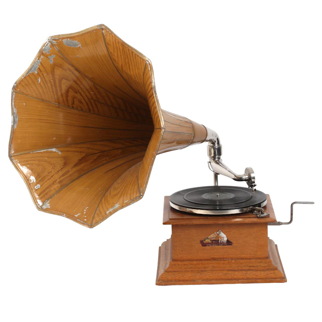 TRATTGRAMMOFON, med vev, His Masters Voice, 1900-talets första hälft.