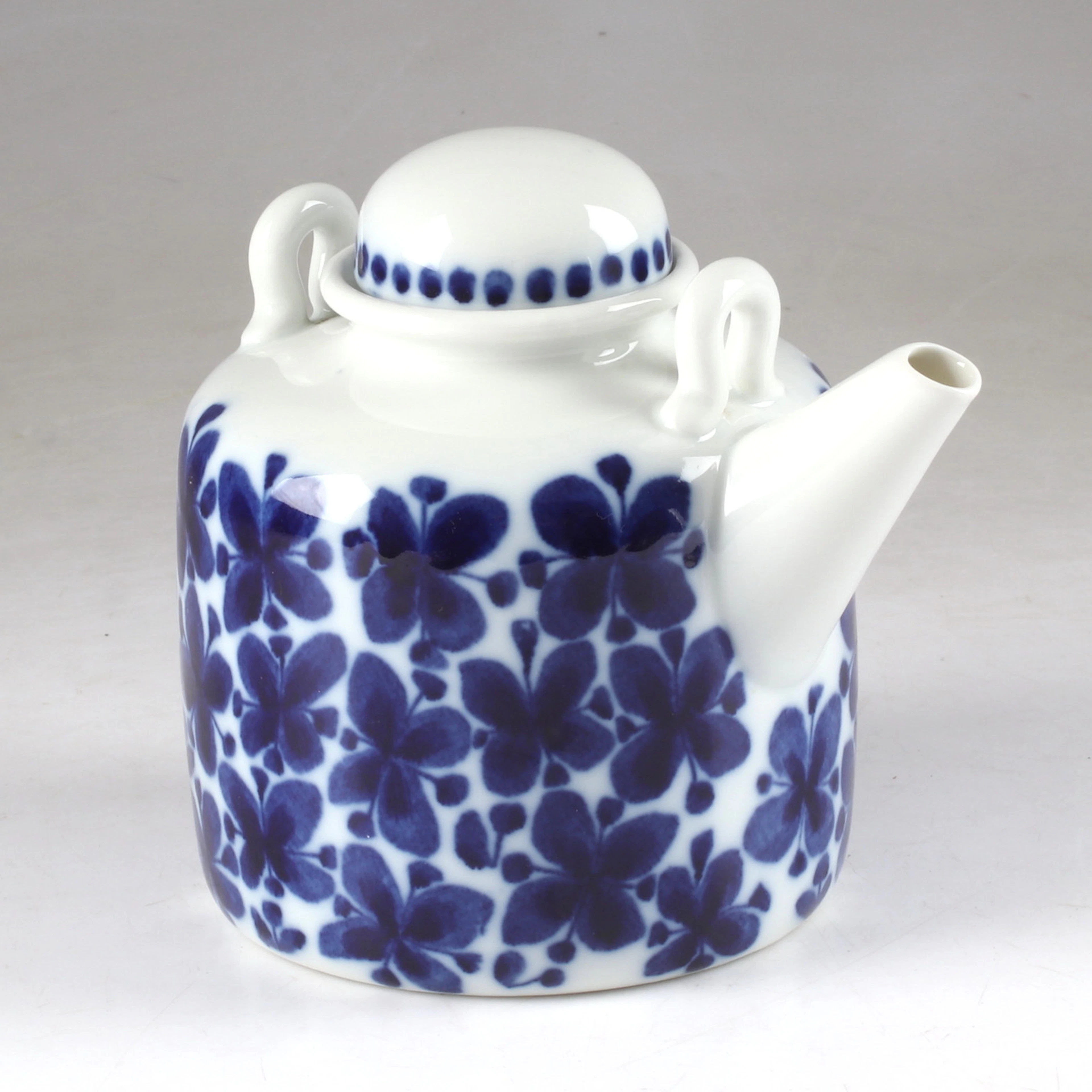 TEKANNA, porslin, "Mon Amie", Marianne Westman, Rörstrand.
