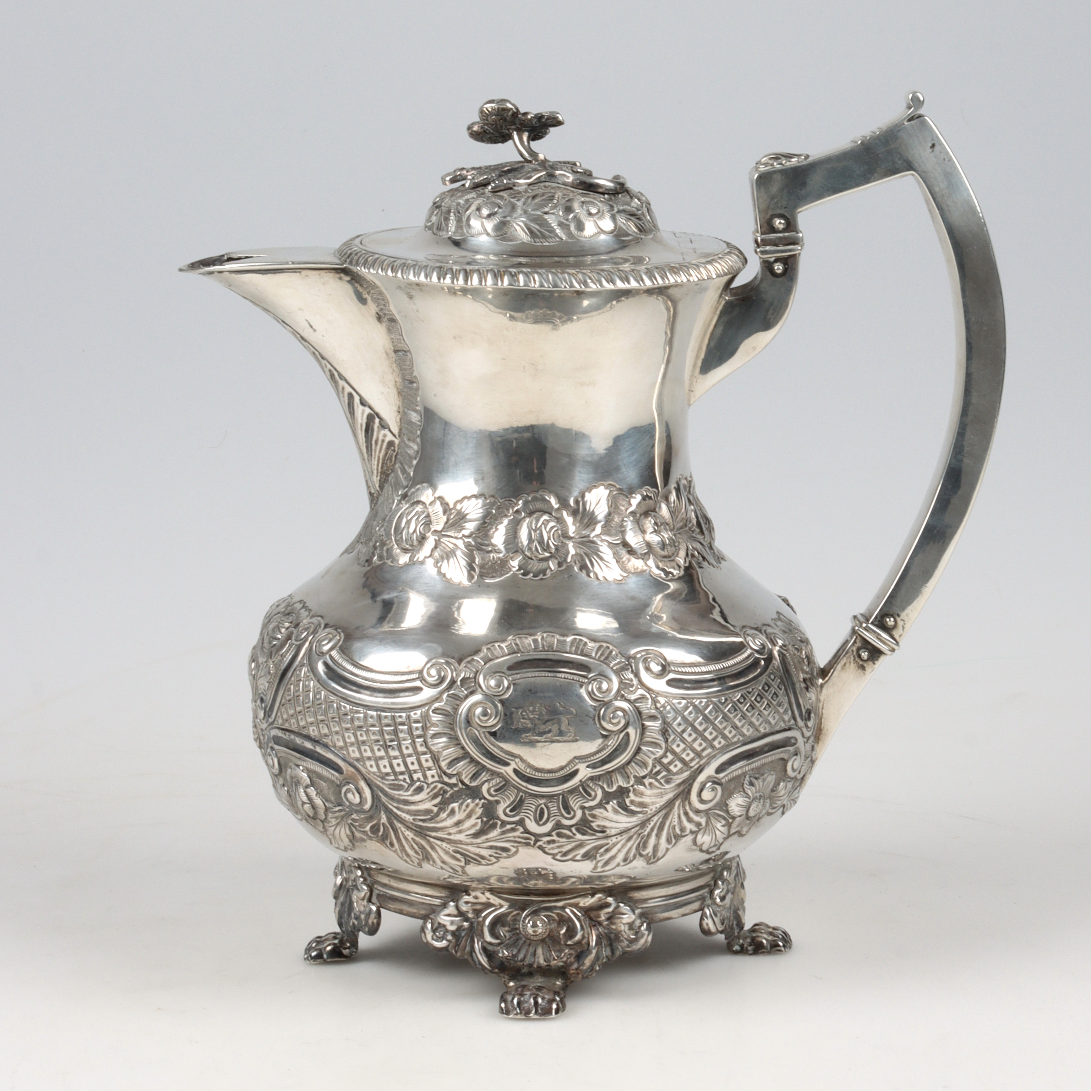 JAMES LE BAS. Tekanna, silver, Dublin, 1819.