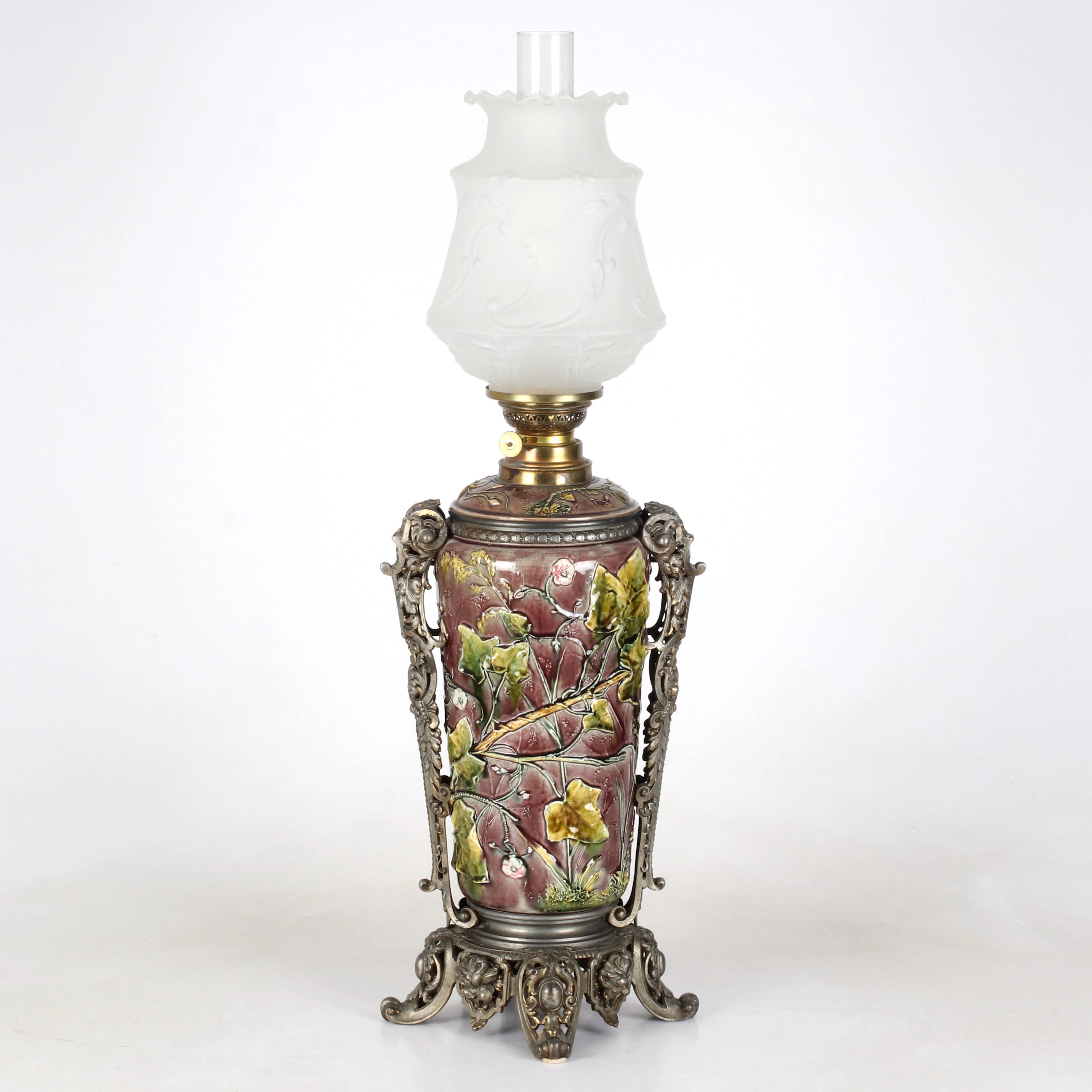 BORDSFOTOGENLAMPA, majolika och metall, R. Ditmar, Wien, 18/1900-tal.