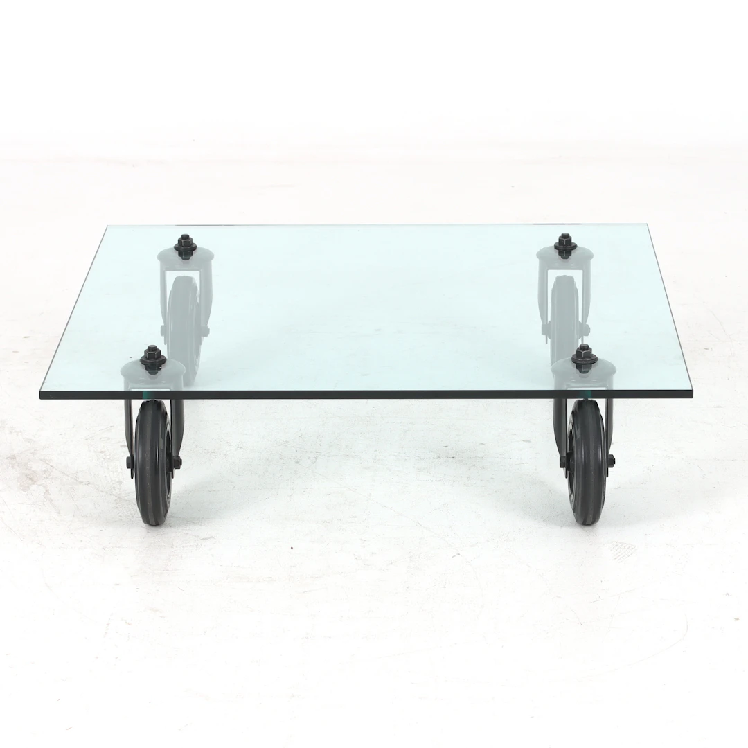 GAE AULENTI. Soffbord, ”Tavolo Con Ruote”, FontanaArte, formgivet