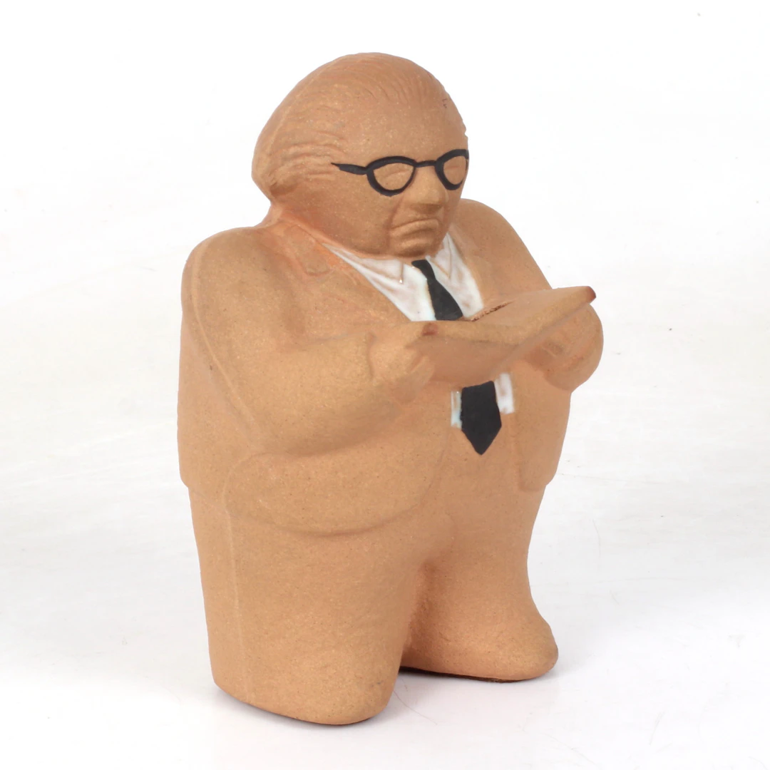 LISA LARSON. Figurin, "Gunnar Sträng", stengods, Gustavsberg.
