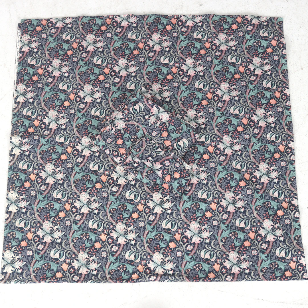 GARDINER ett par, "Golden Lily", William Morris & Co.