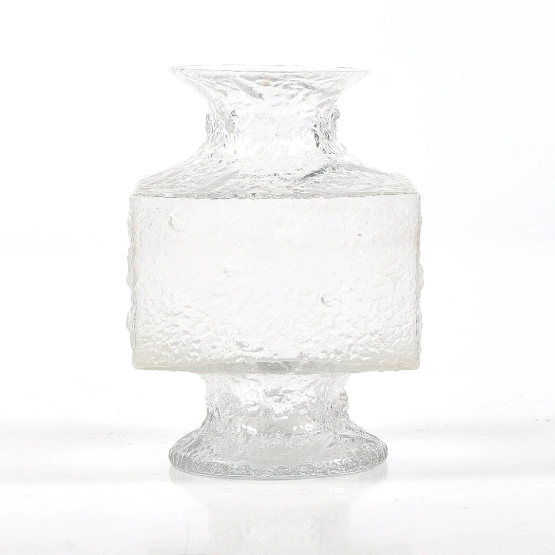TIMO SARPANEVA. Vas, "Crassus", glas, Iittala, Finland.