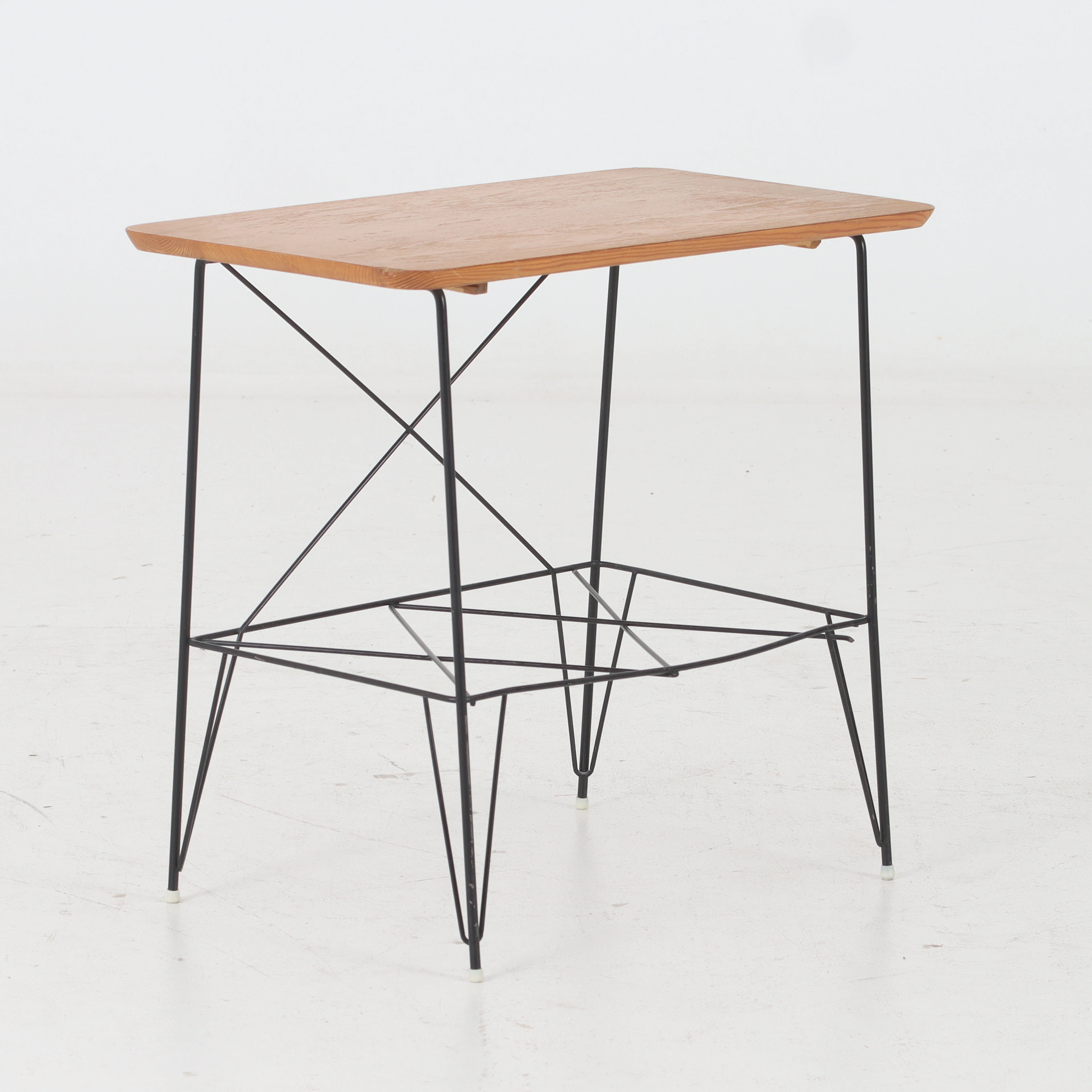 SIDOBORD, stringmodell, 1950/60-tal.