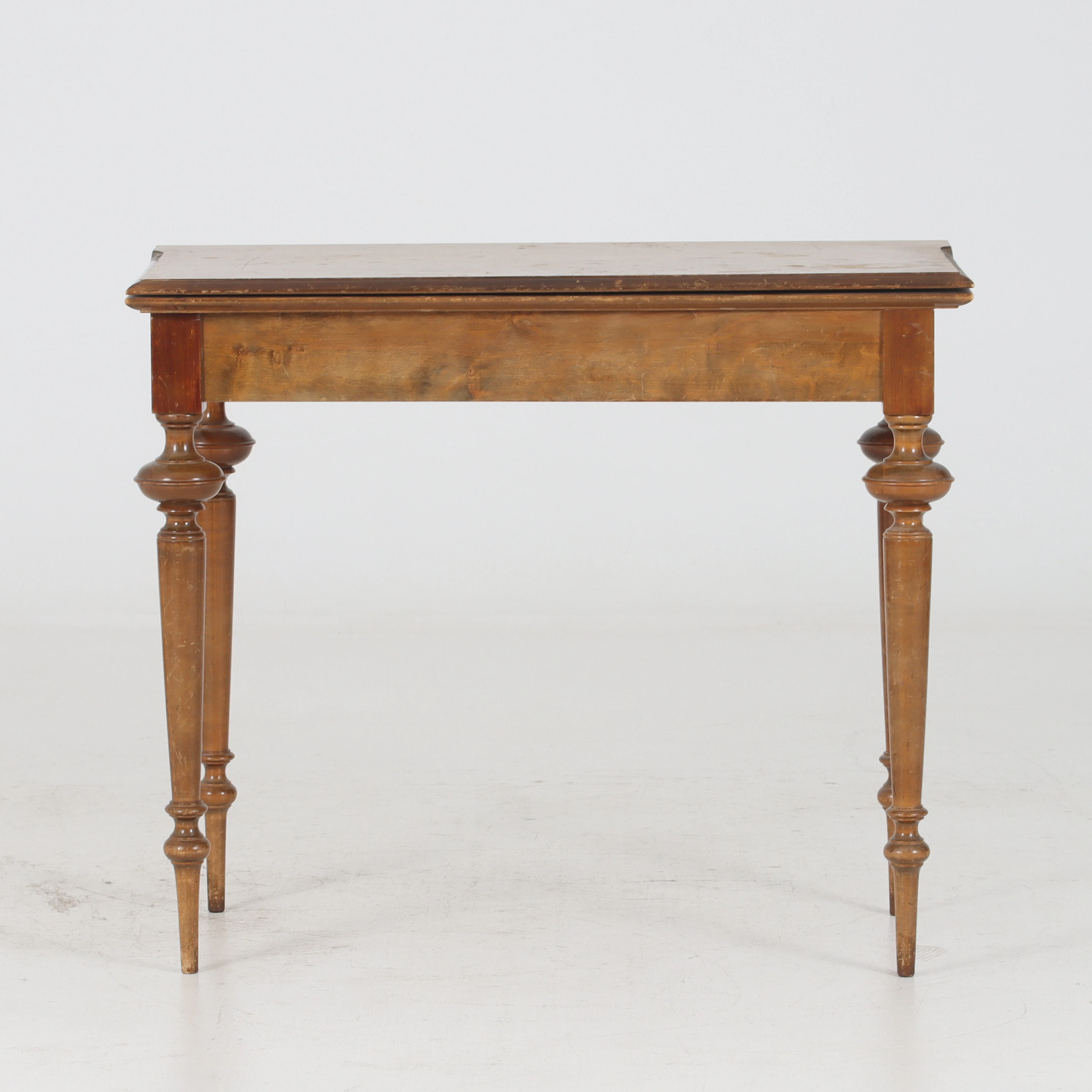 SPELBORD, nyrenässans, 18/1900-tal.