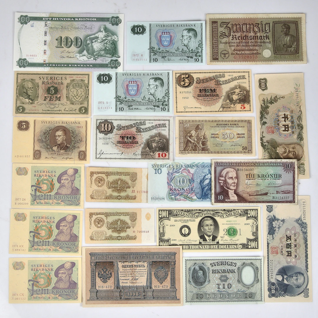 SEDLAR. 21 st. bl.a. 100 kronor Jubileum. 19/2000 tal.