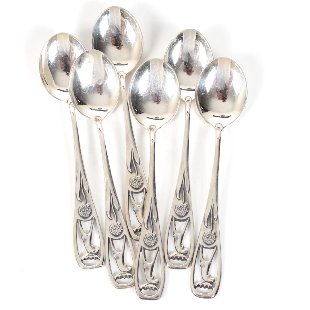 KAFFESKEDAR, silver, dekor av älg, Bror Schalin, Östersund. 1961.