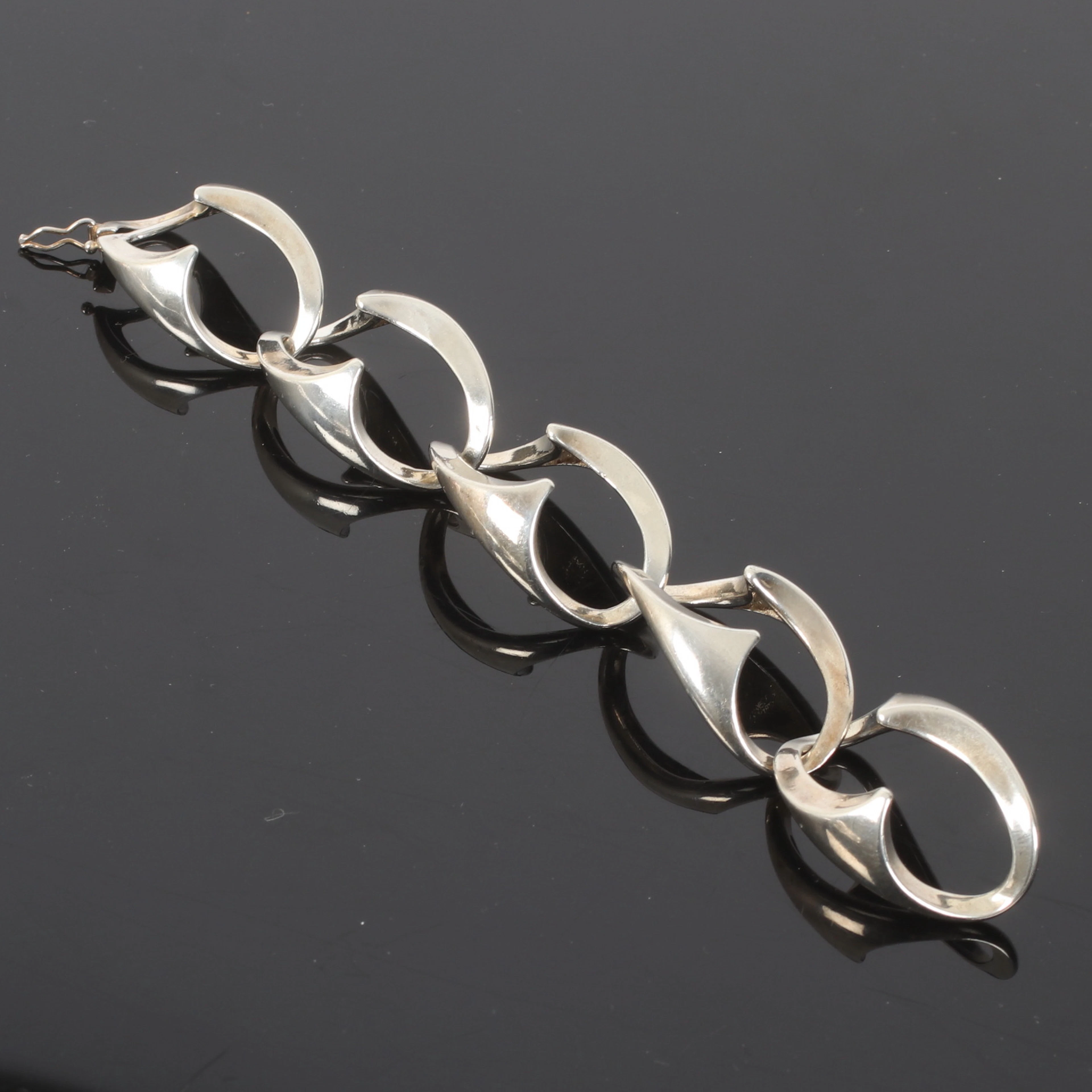 (2610-218) ARMBAND, silver, 19/2000-tal.