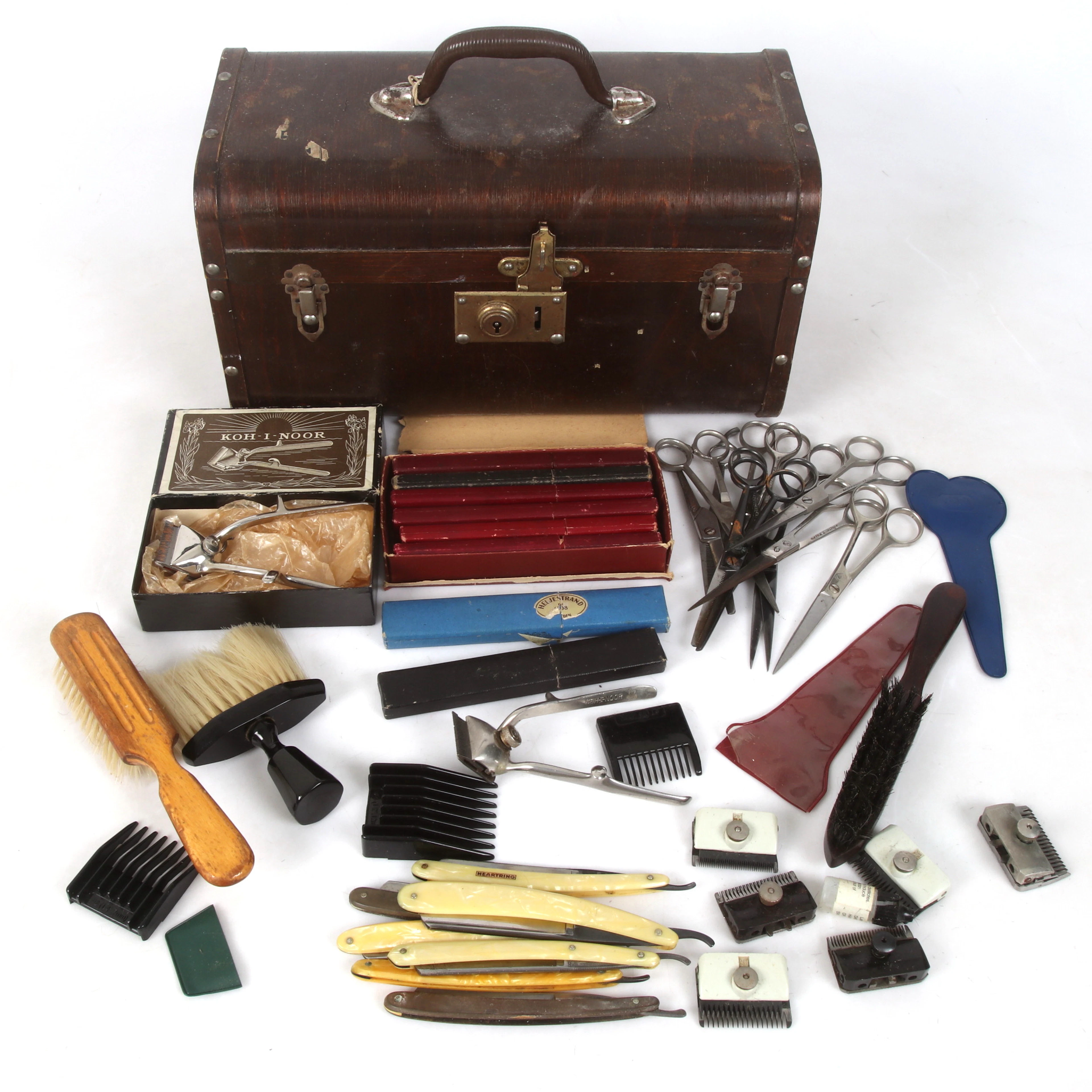 RAKKNIVAR, SAXAR mm, i träväska, bl.a. Eskilstuna, Biedermeier , H