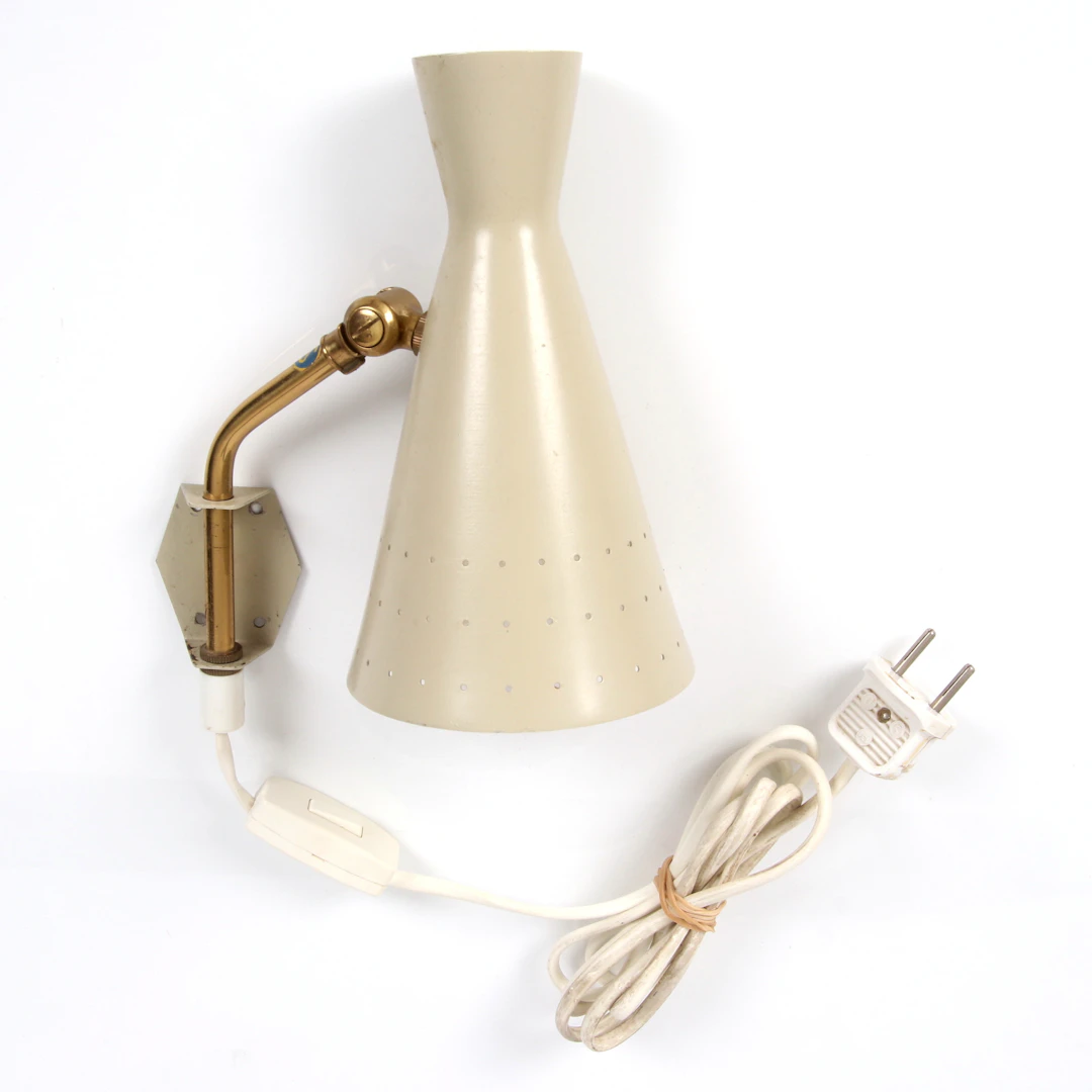 VÄGGLAMPA, metall, modell 335/4, Pagos Armatur, 1900-tal.
