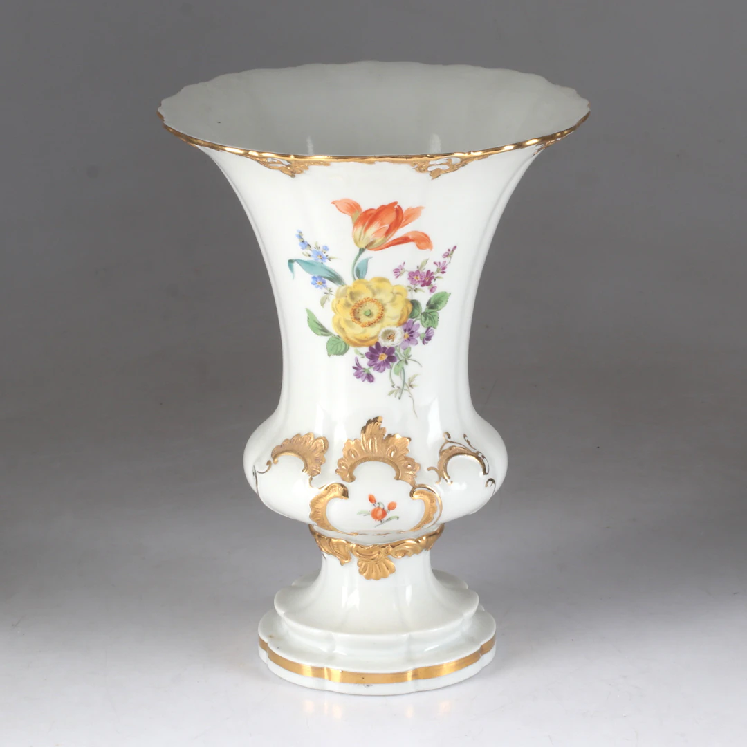 VAS, porslin, Meissen, 1900-tal.