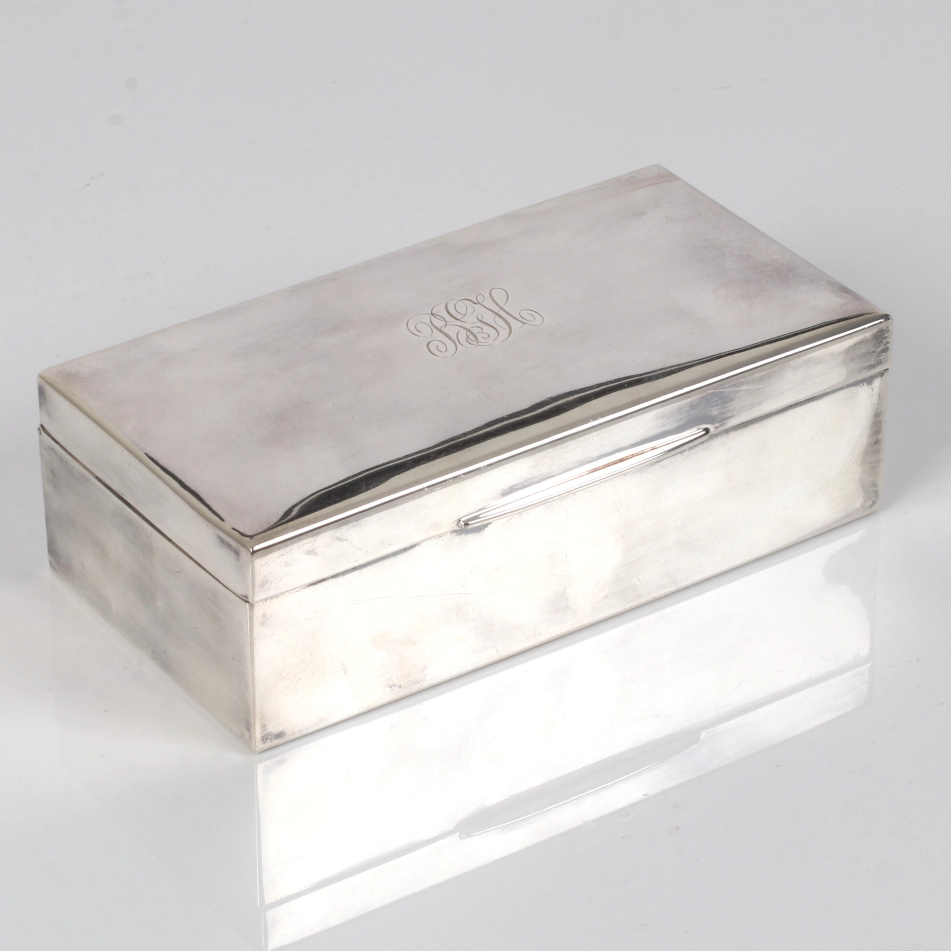 CIGARRETUI, nysilver, Birks, 1900-tal.