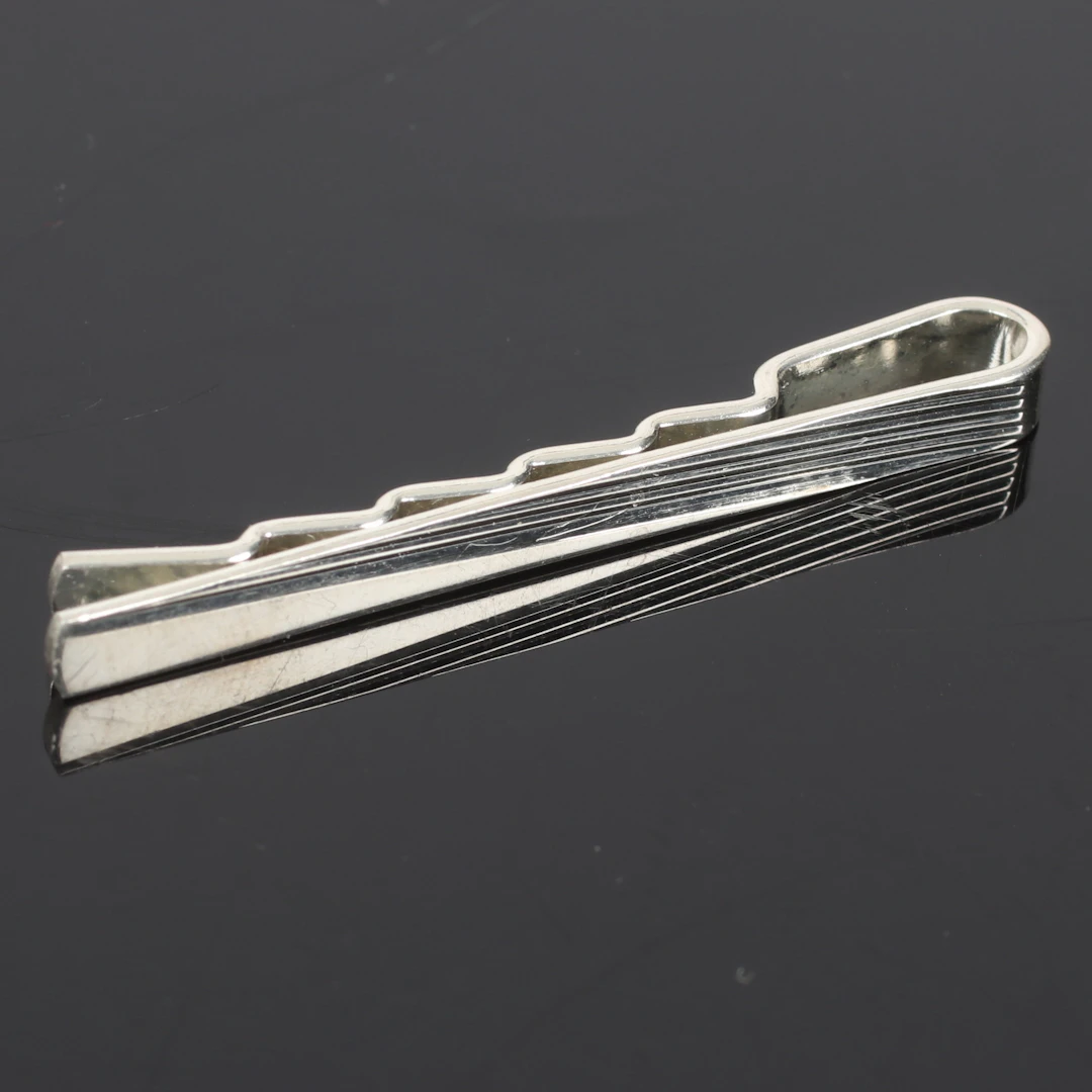 (2510-256) SLIPSHÅLLARE, silver, 1900-tal.