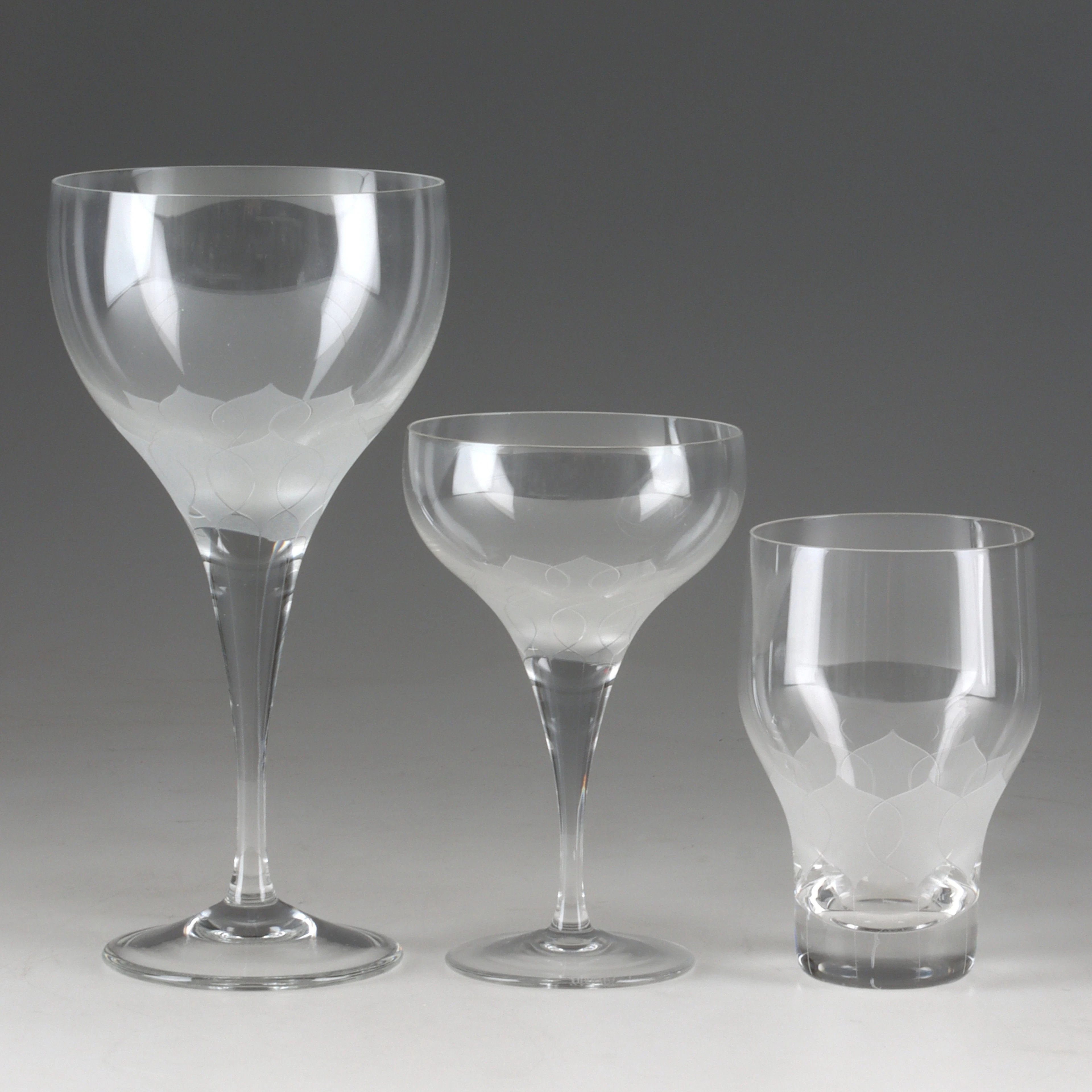 RICHARD LATHAM & BJÖRN WIINBLAD. Glasservisdelar, , "Lotus", glas, Rosenthal.