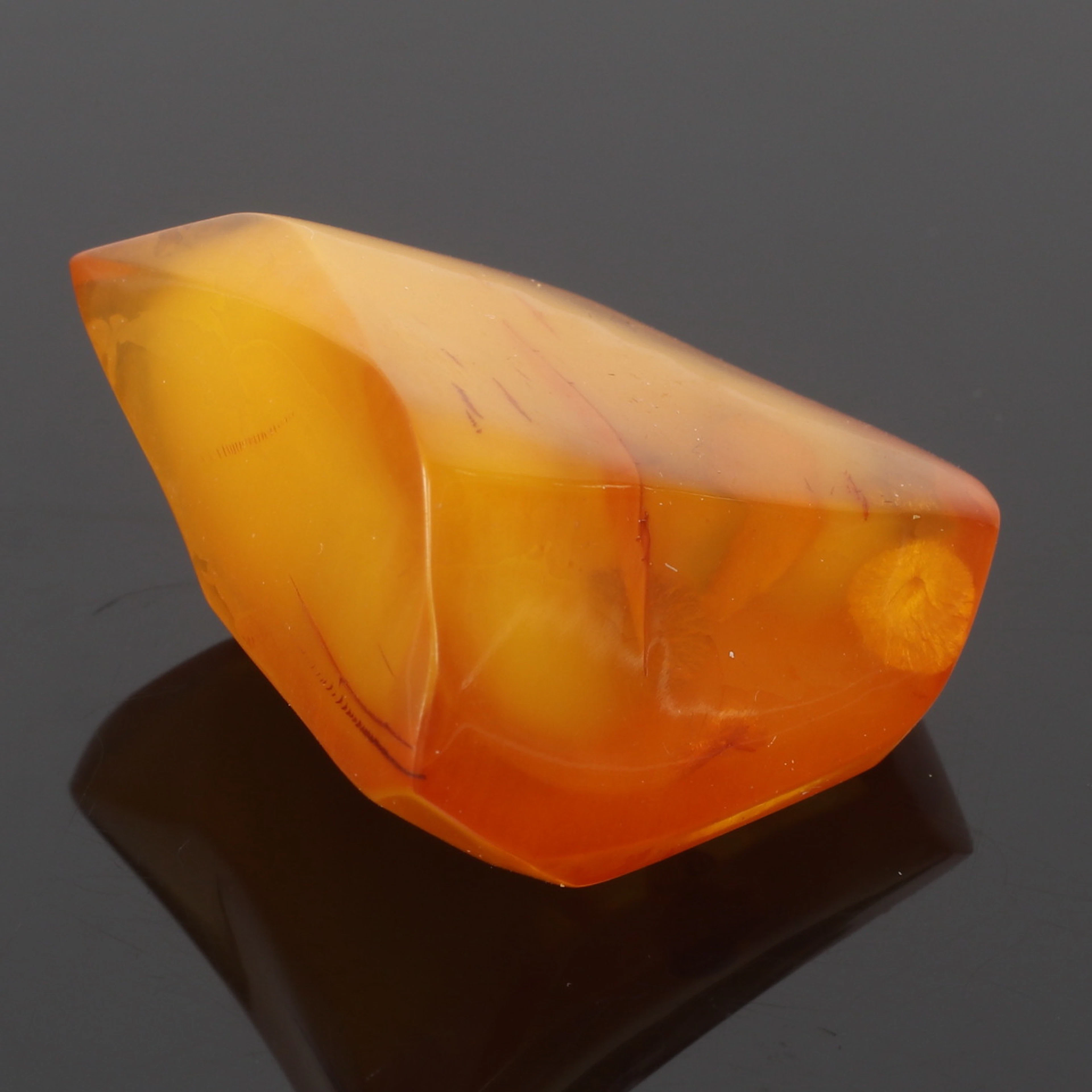 (2610-215) BÄRNSTEN, vikt 11,2 gram.