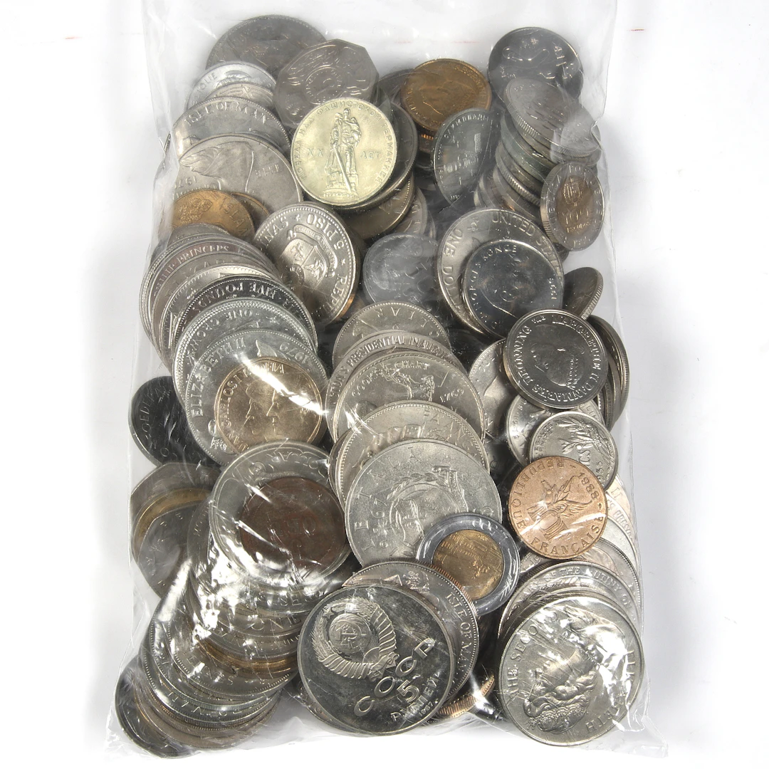 MYNT. Nickel/koppar, 3 kg, utländska, 19/2000-tal.