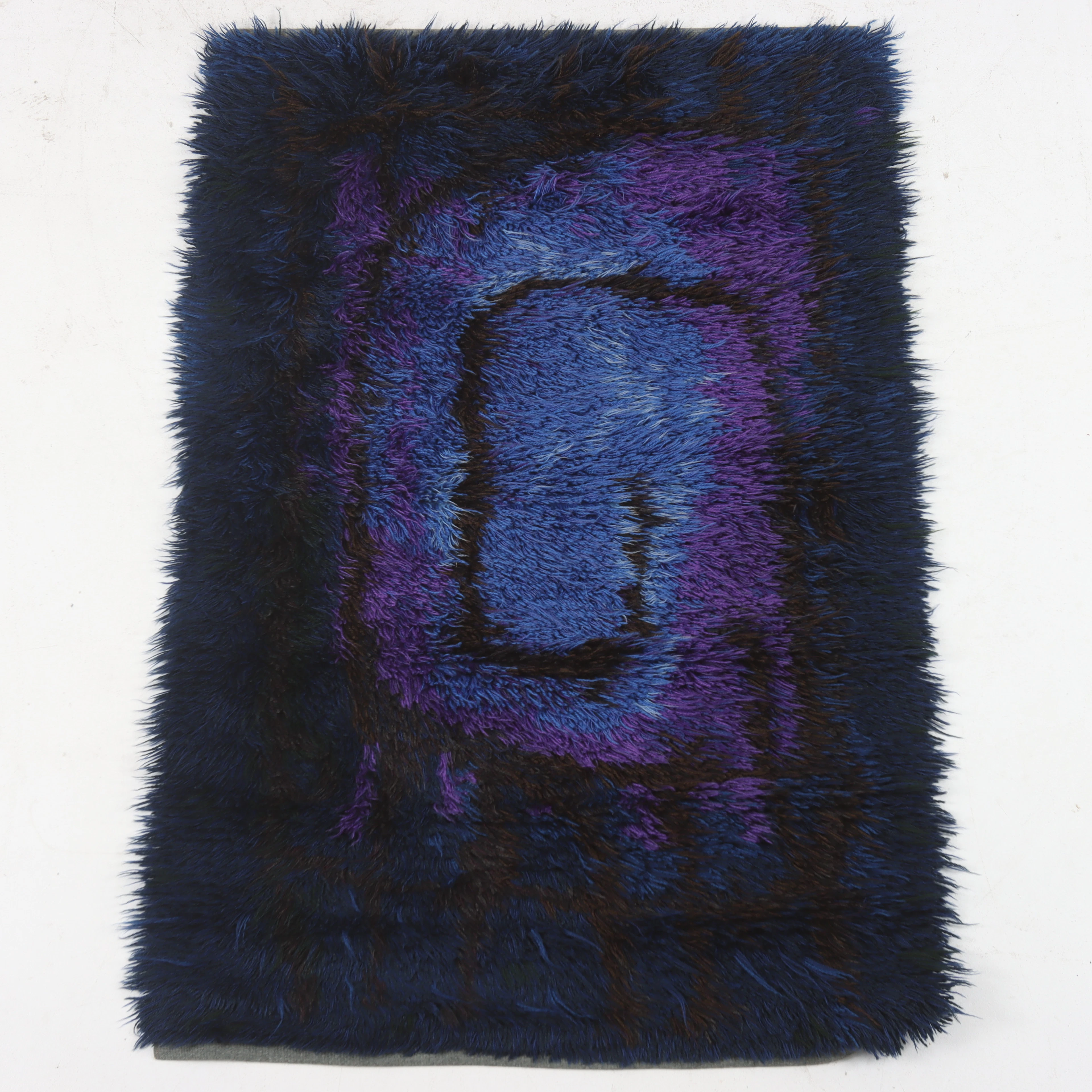 RYAMATTA, "Blå glöd" NIAB. 150 x 100 cm.