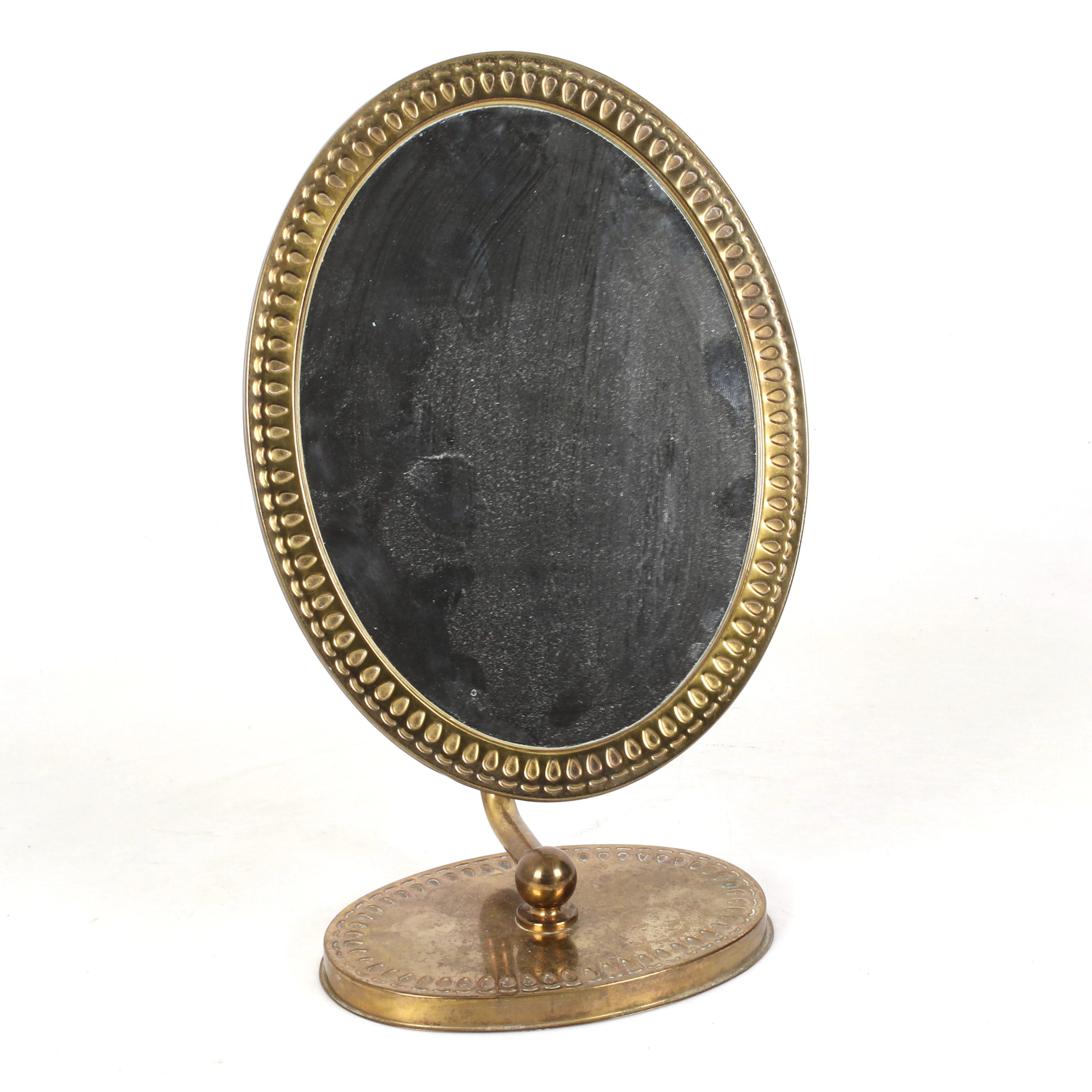 BORDSSPEGEL, metall, 1900-talets andra hälft.