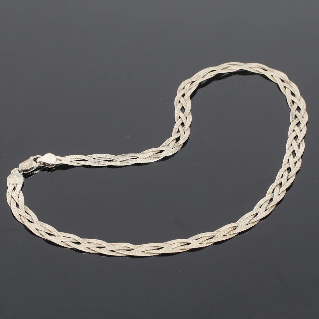 (2510-245) COLLIER, Sterling silver, flätad. 1900-tal.
