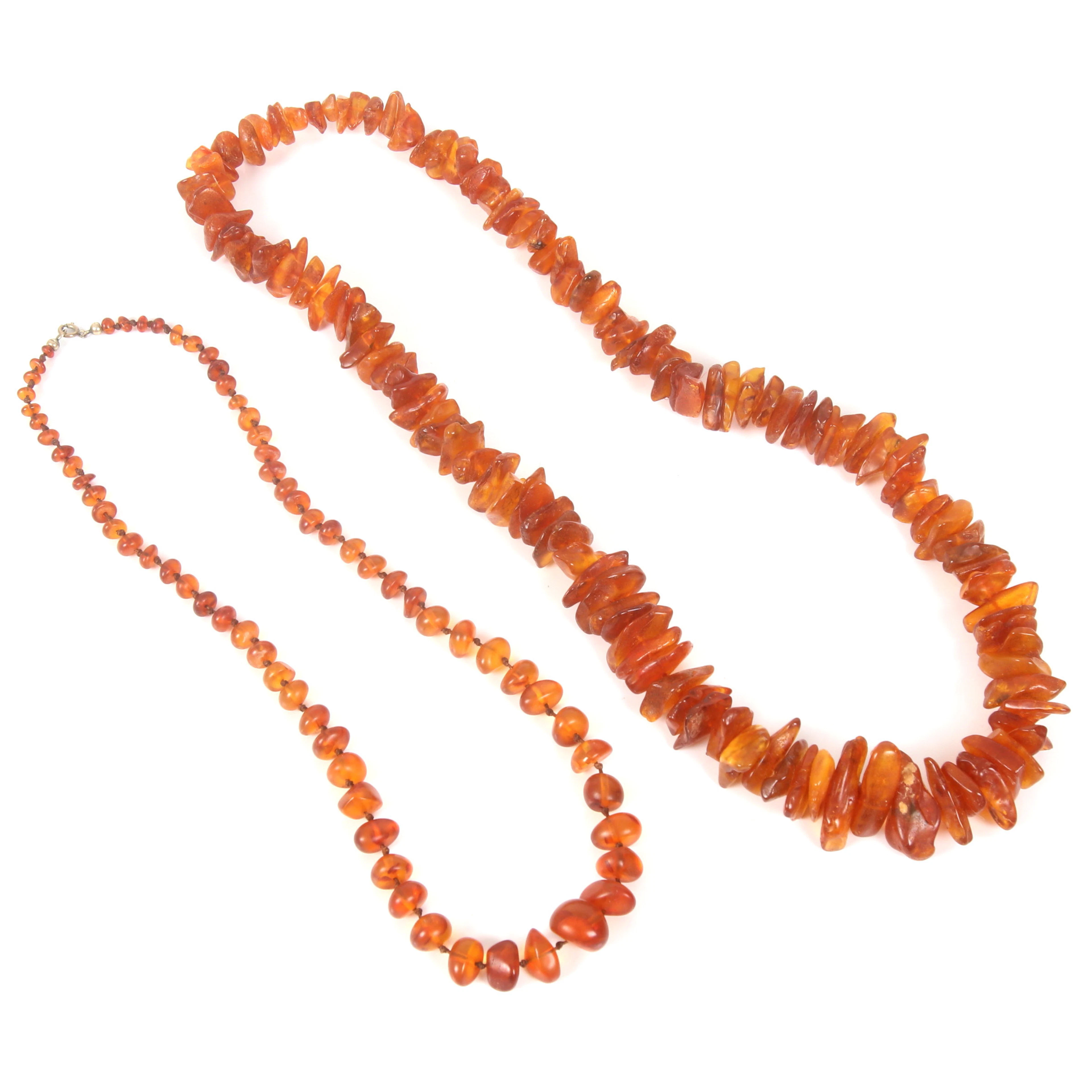 HALSBAND, 2 st, bärnsten, 1900-tal.