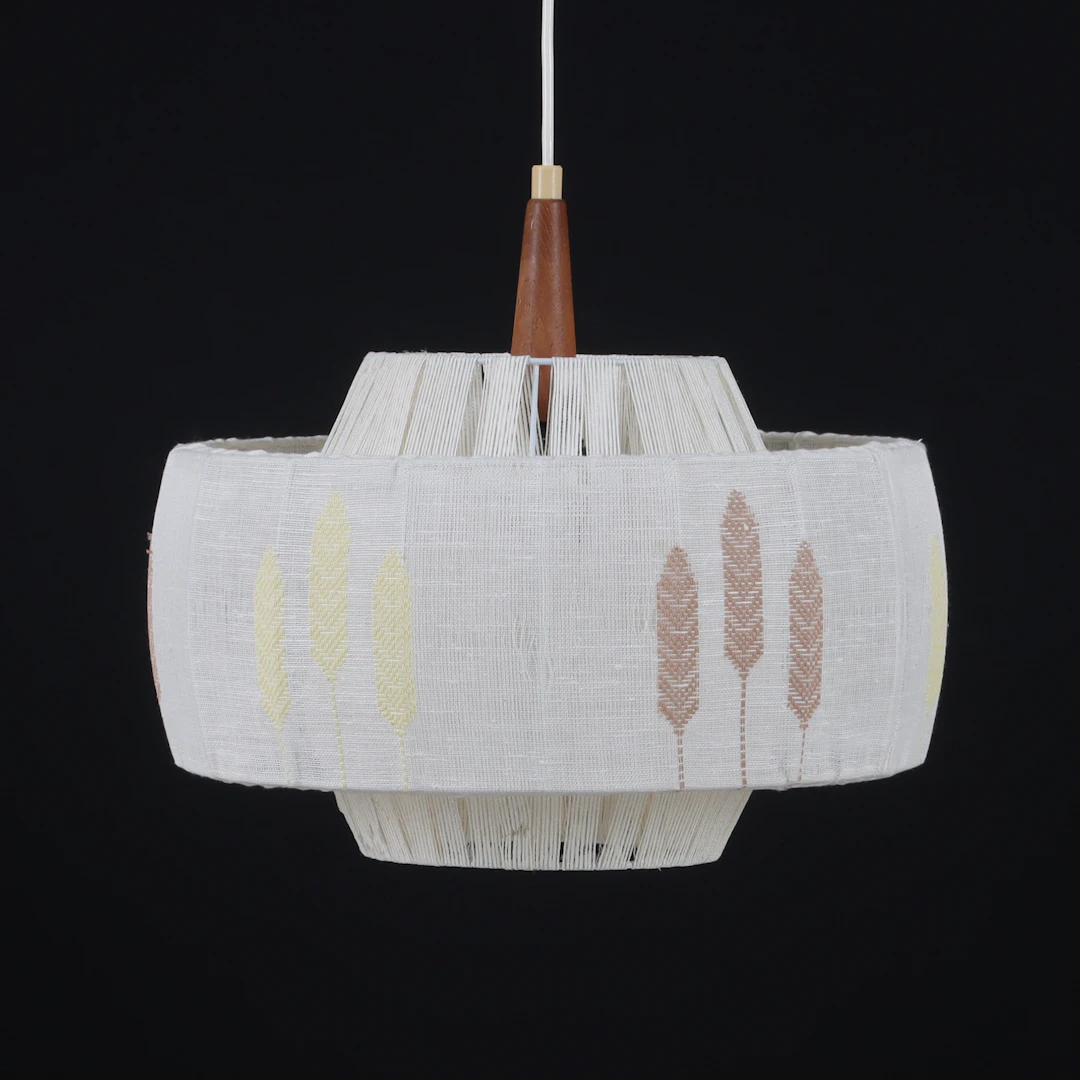 TAKLAMPA, tyg och teak, 1950/60-tal.