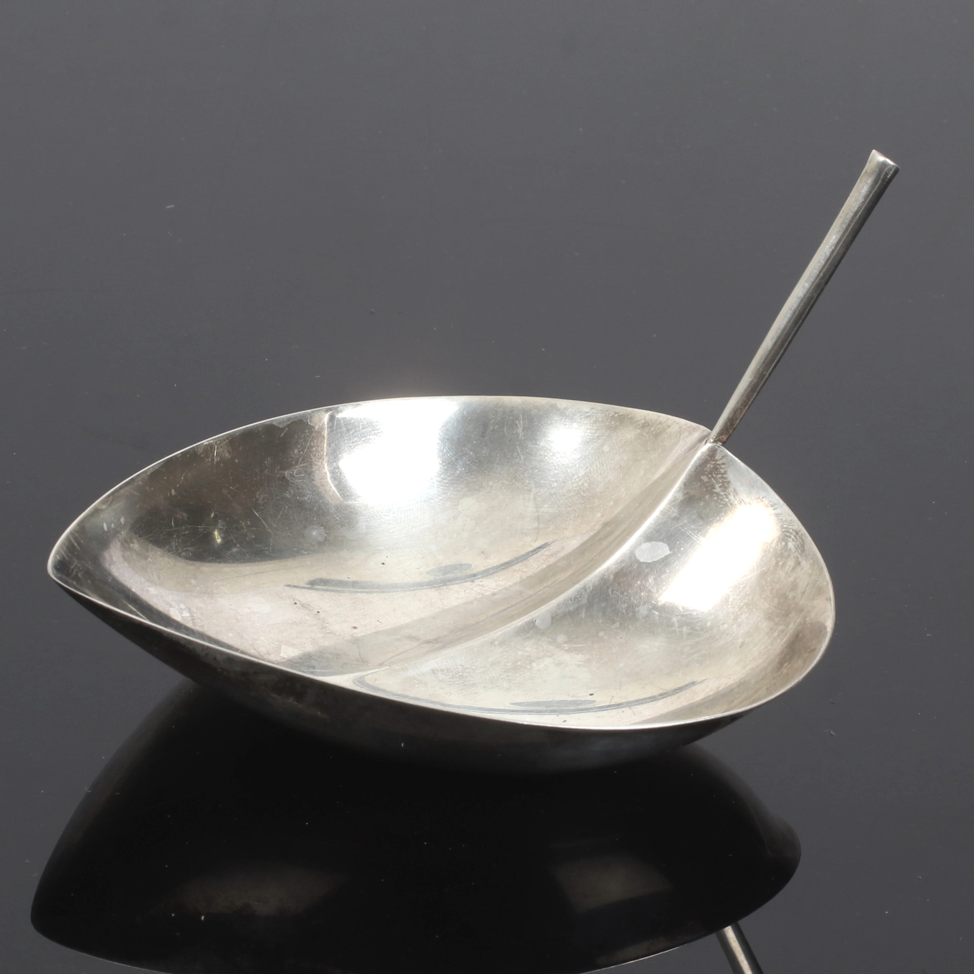 TAPIO WIRKKALA. silver, skål lövformat, Kultakeskus OY, Hämeenlinna