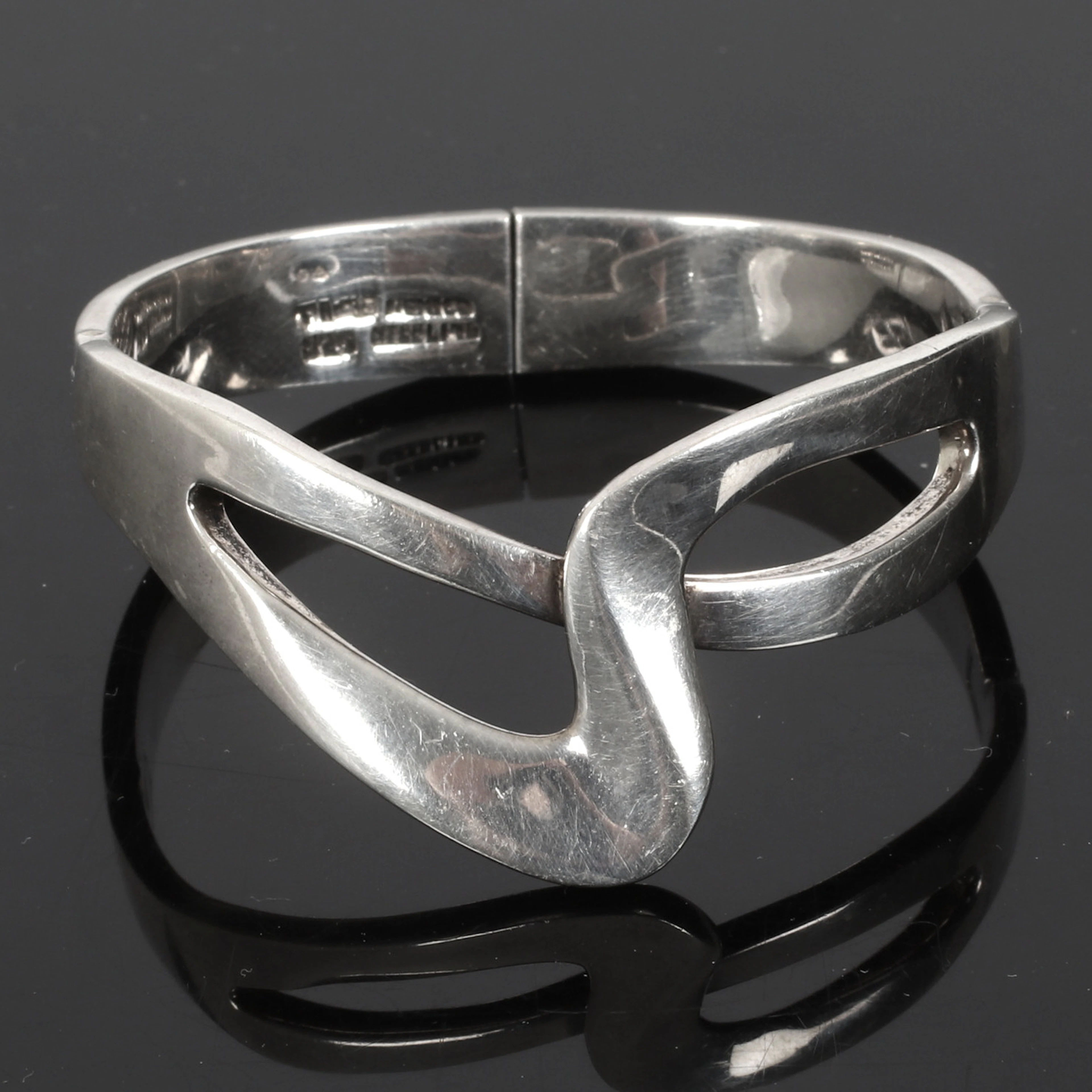 ARMBAND, Sterling silver, Taxco, Mexico. 1900-tal.