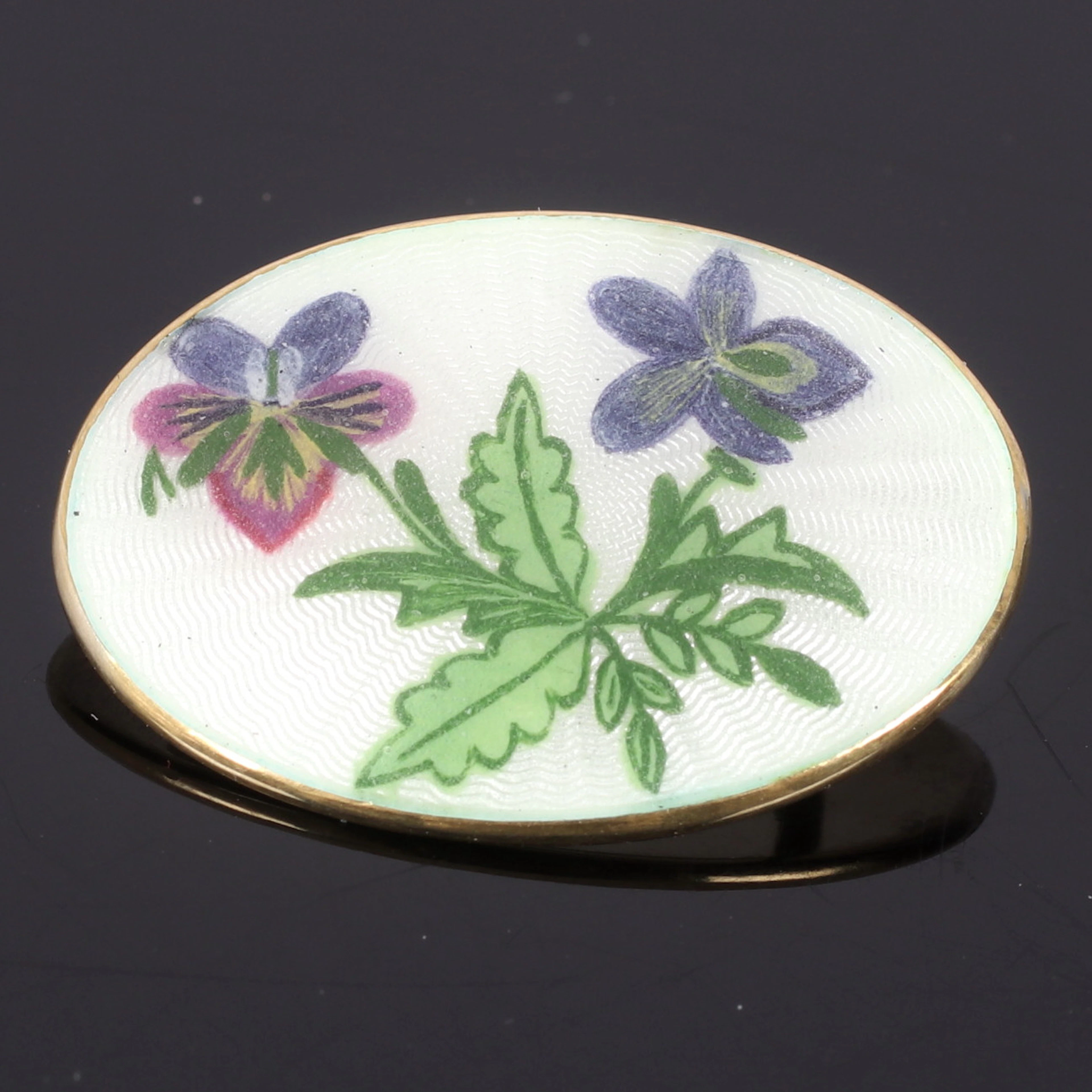 (2510-234) BROSCH, förgyllt Sterling silver, emaljdekor av Ångermanlands