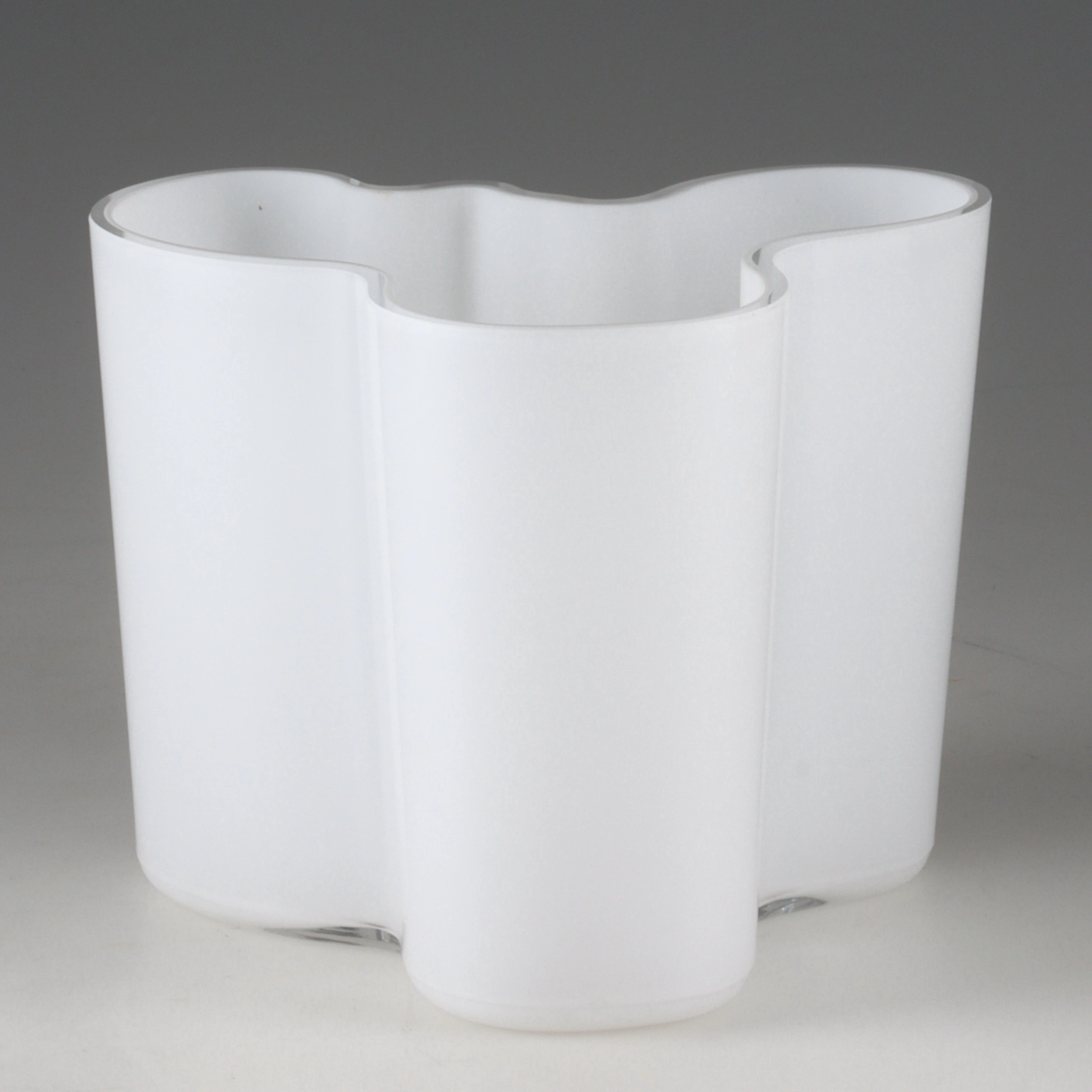 ALVAR AALTO. Vas, "Savoy", glas, Iittala, Finland.