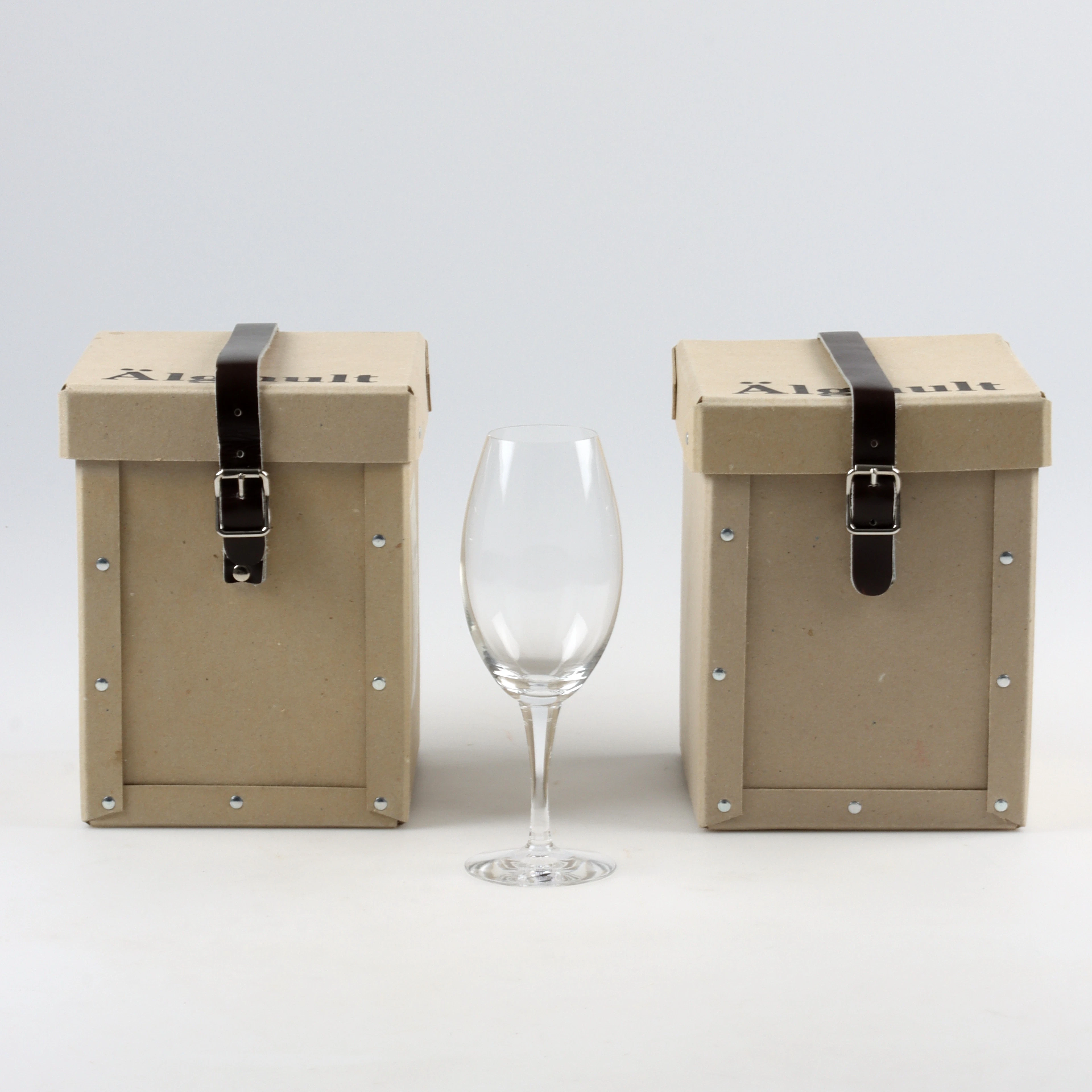 ROLF SINNNERMARK. Vinprovarglas, 8 st, "Vinordic", glas, Älghults Glasbruk.