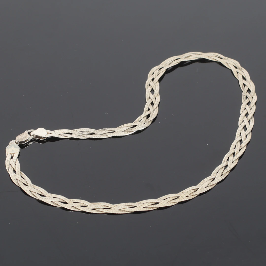 (2510-245) COLLIER, Sterling silver, flätad. 1900-tal.