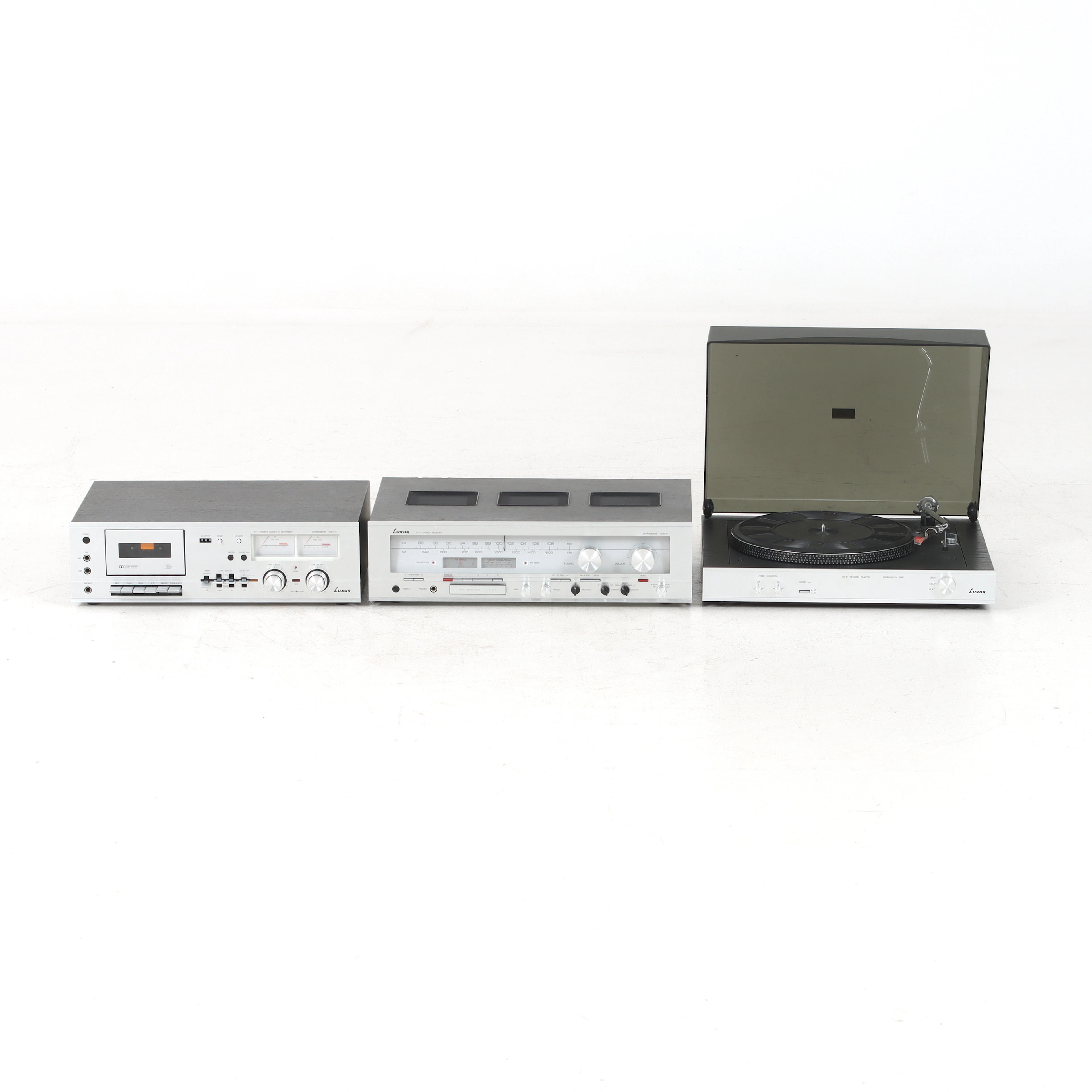 LUXOR, 3 delar, receiver, kassettdäck och skivspelare. 1980-tal.